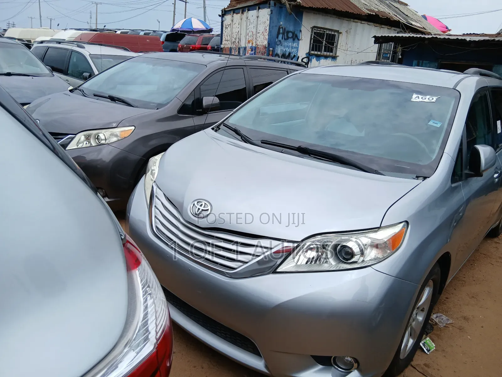 Toyota Sienna LE 7 Passenger 2011 Silver