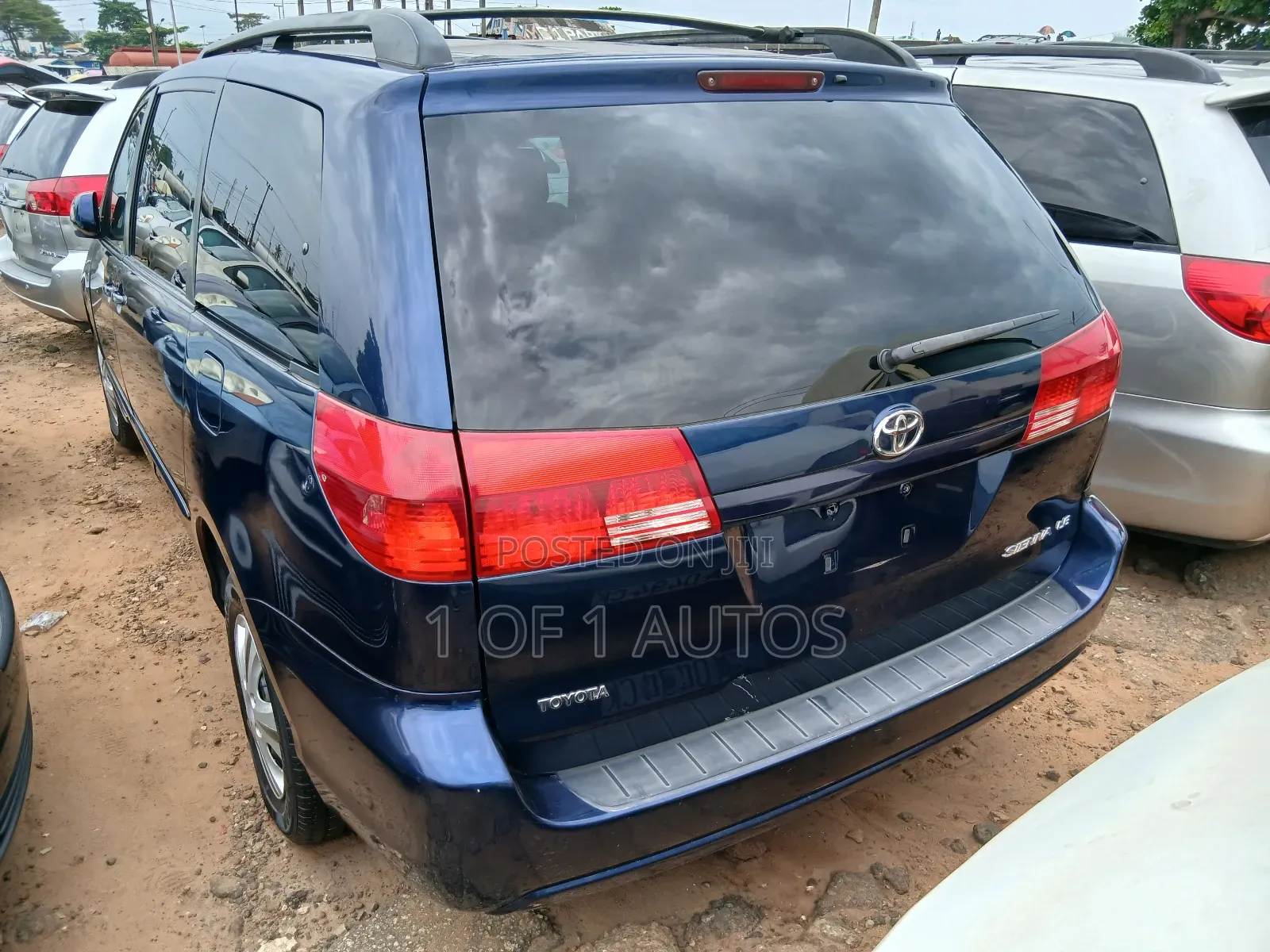 Toyota Sienna LE AWD (3.3L V6 5A) 2004 Blue
