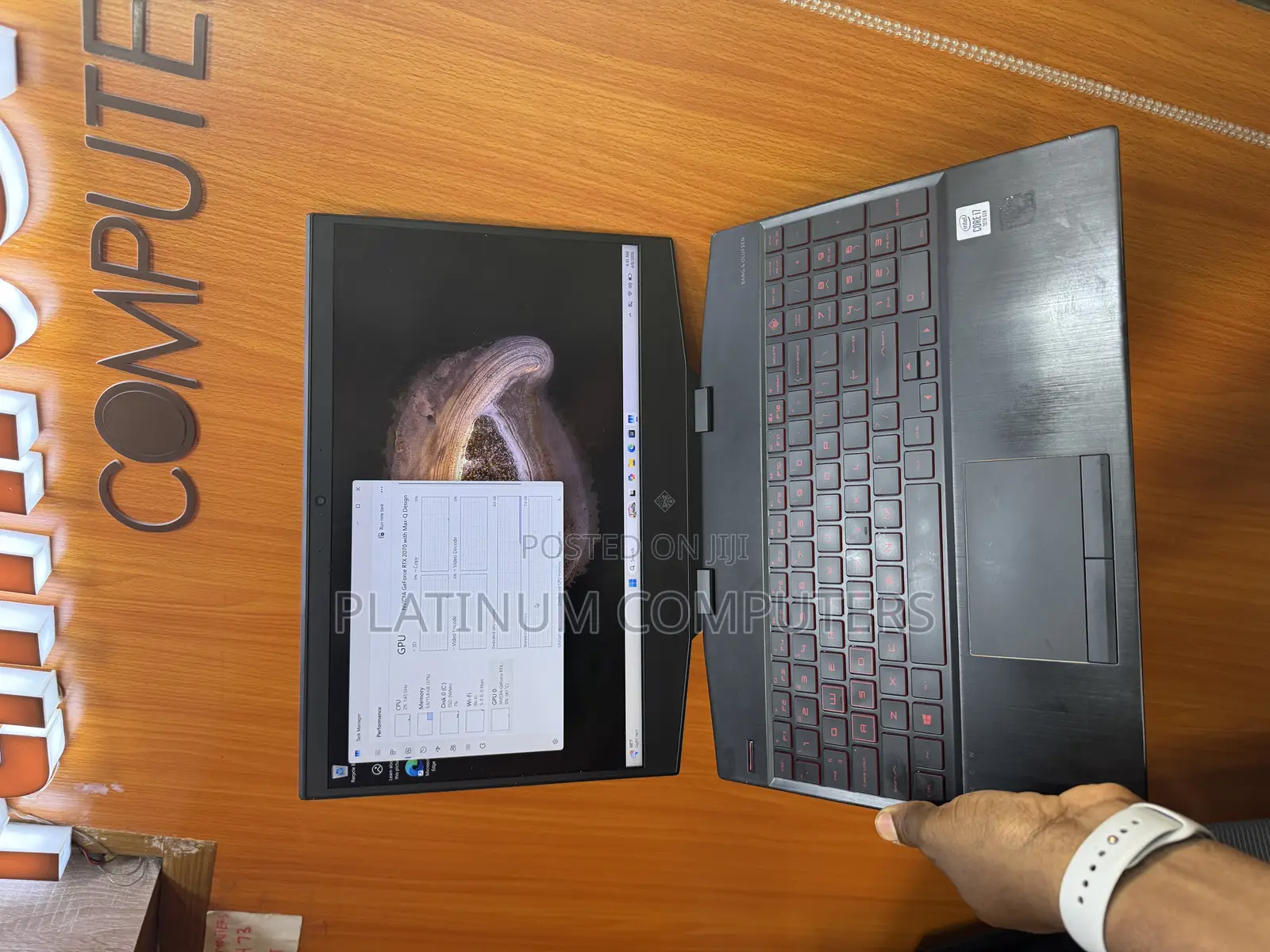 Laptop HP Omen 15-dh002nr 16GB Intel Core i7 SSD 1T