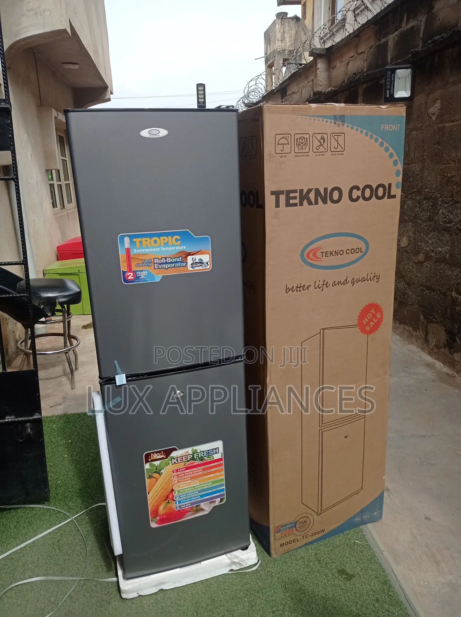Tekno Cool Tc-200w Modern Double Door Fridge