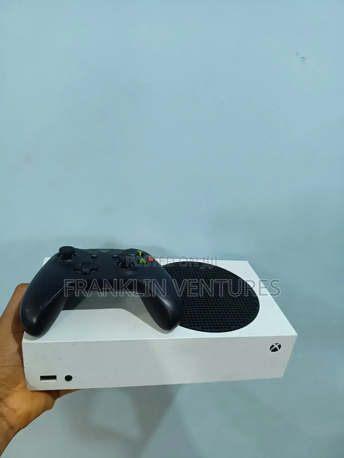 Uk Used Xbox Series S With Games and One Pad
