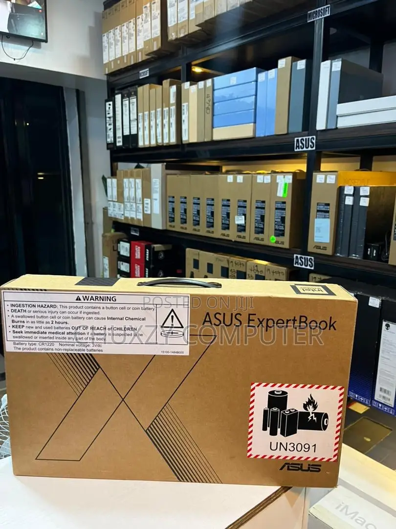 New Asus ExpertBook B9 B9400CBA 32GB Intel Core Ultra 7 SSD 512GB