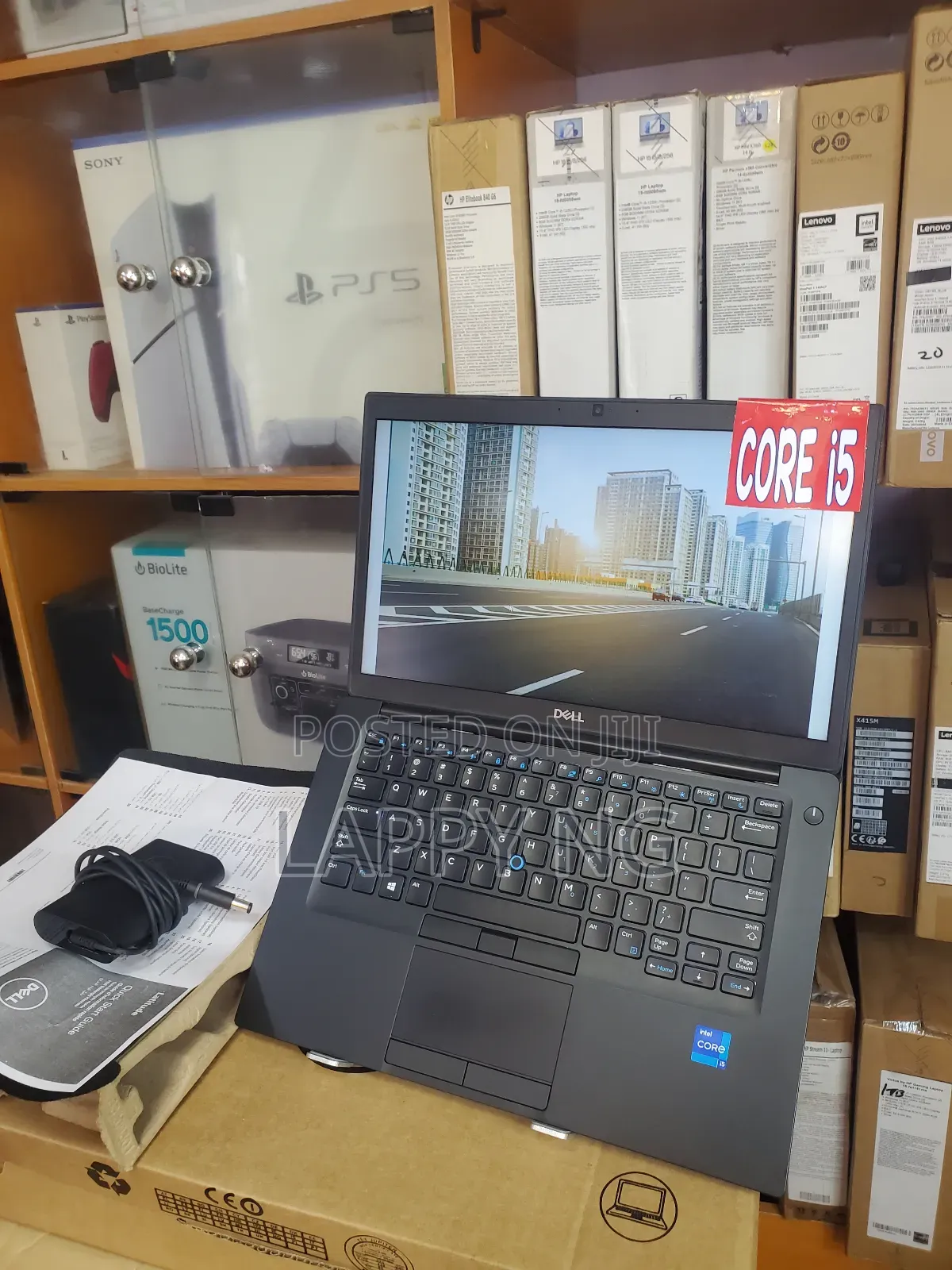 New Laptop Dell Latitude 7400 16GB Intel Core i5 SSD 512GB