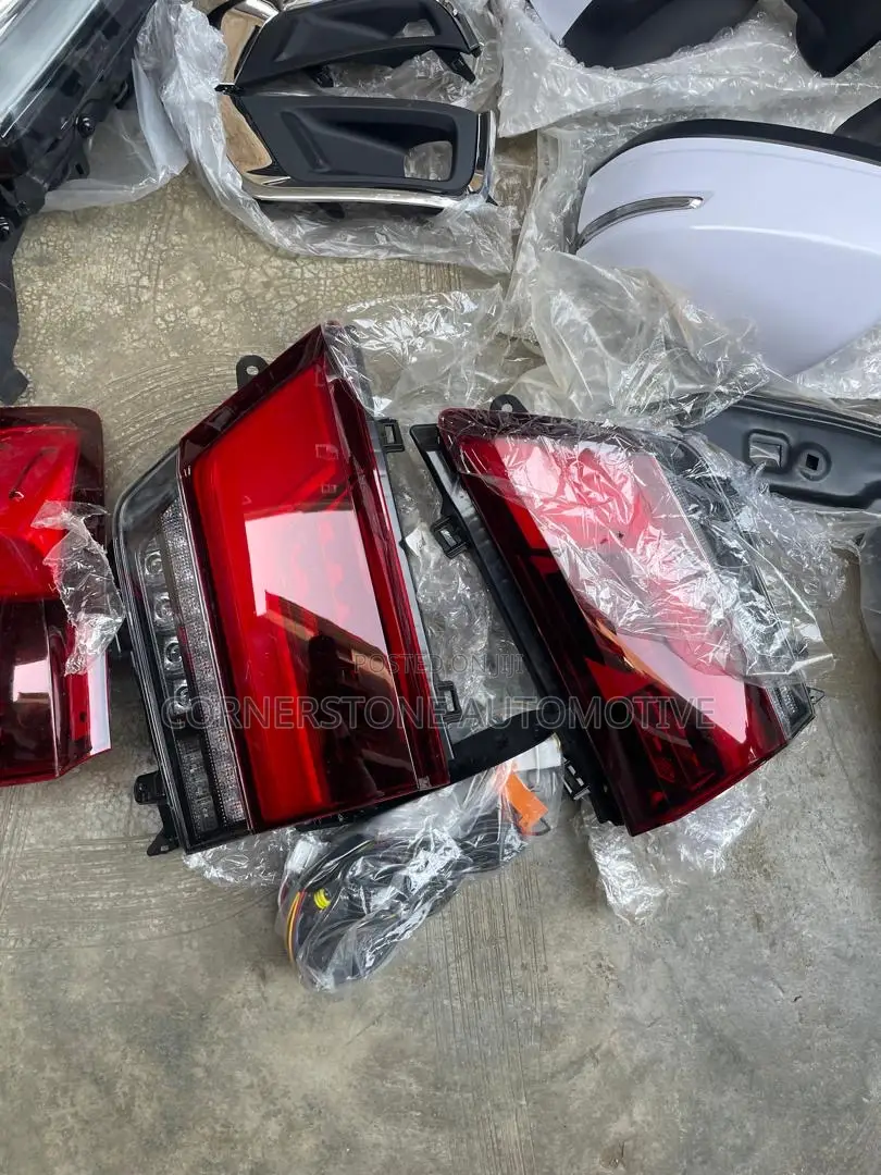 Complete Back Lights Land Cruiser 2024