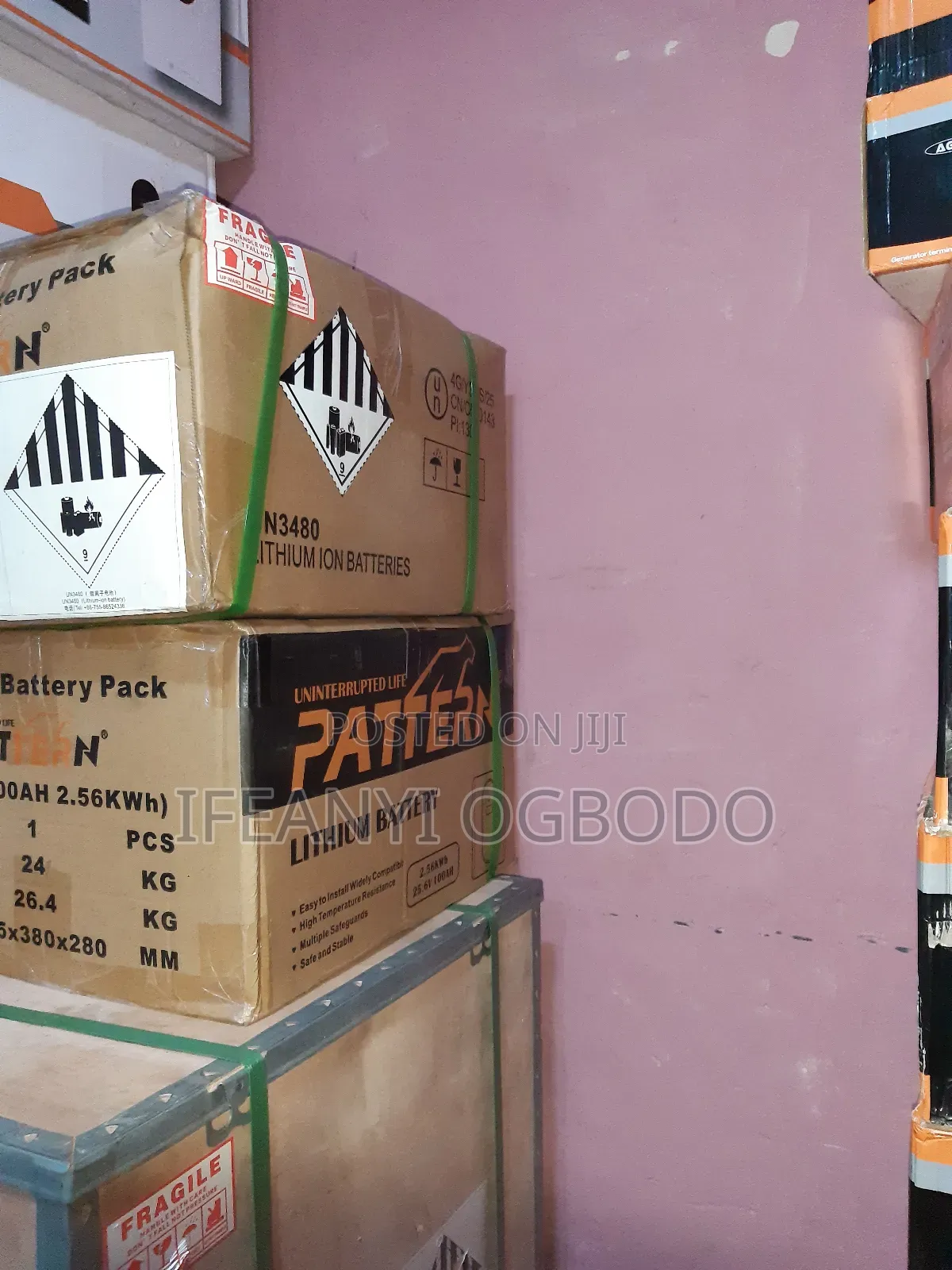 Pattern Lithium Ion Battery 2.5kwh 25.6v