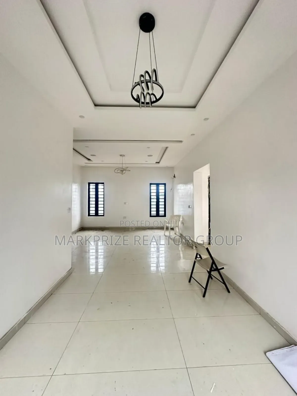 2bdrm Apartment in Surulere Lagos for sale