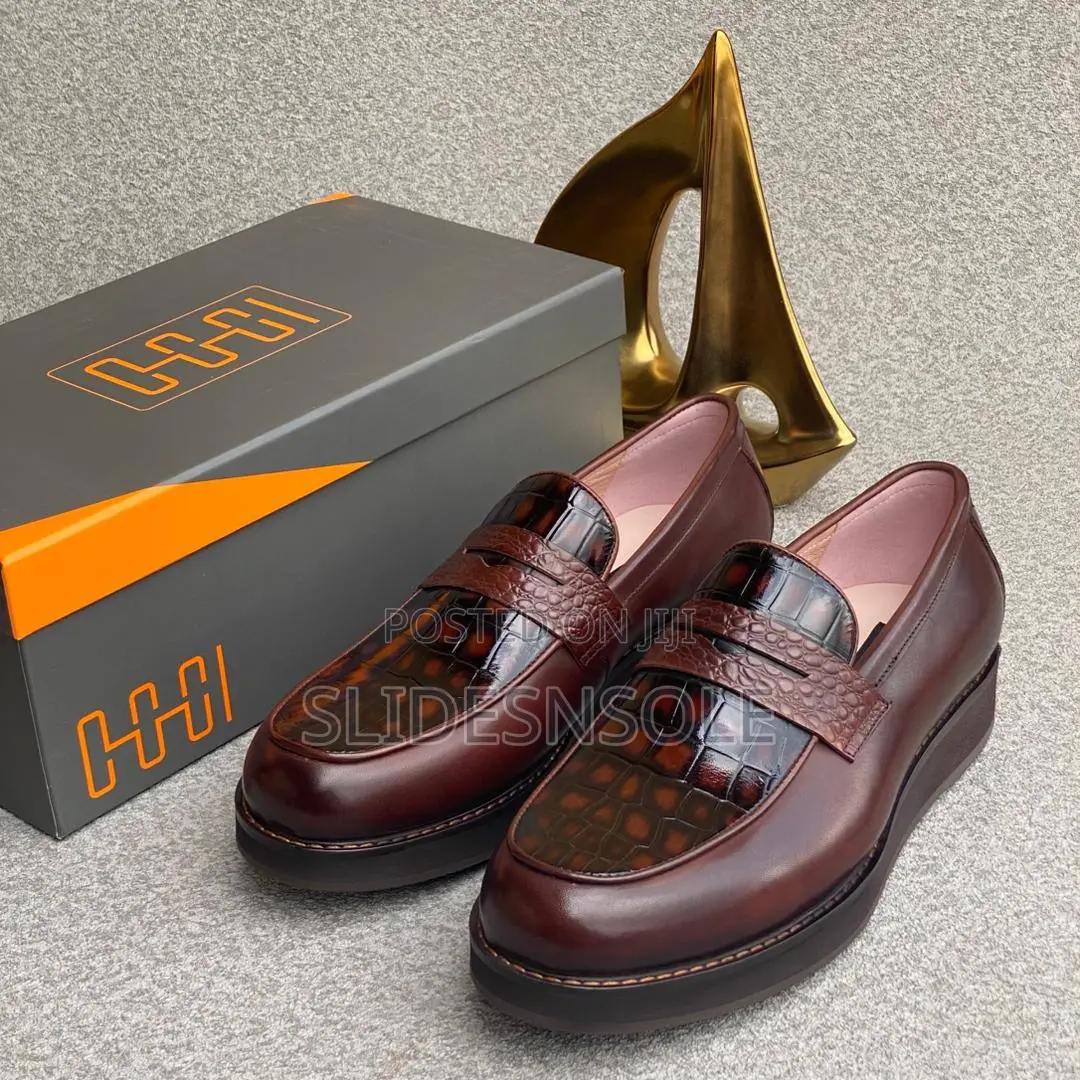 Luxury Leather Oggi Classic Shoes