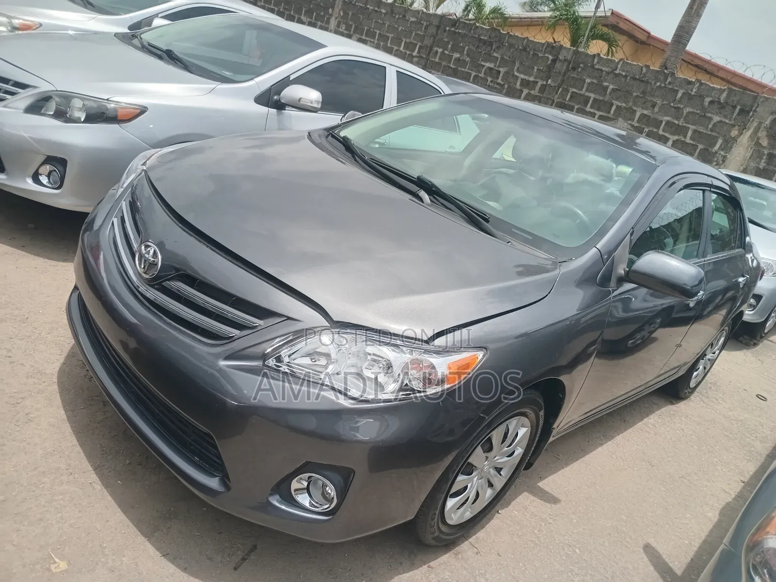 Toyota Corolla LE 4dr Sedan (1.8L 4cyl 4A) 2012 Gray