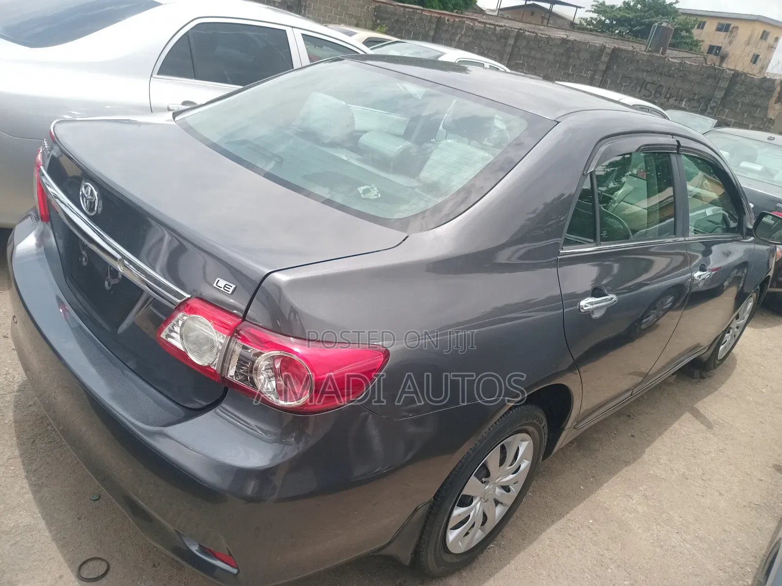Toyota Corolla LE 4dr Sedan (1.8L 4cyl 4A) 2012 Gray