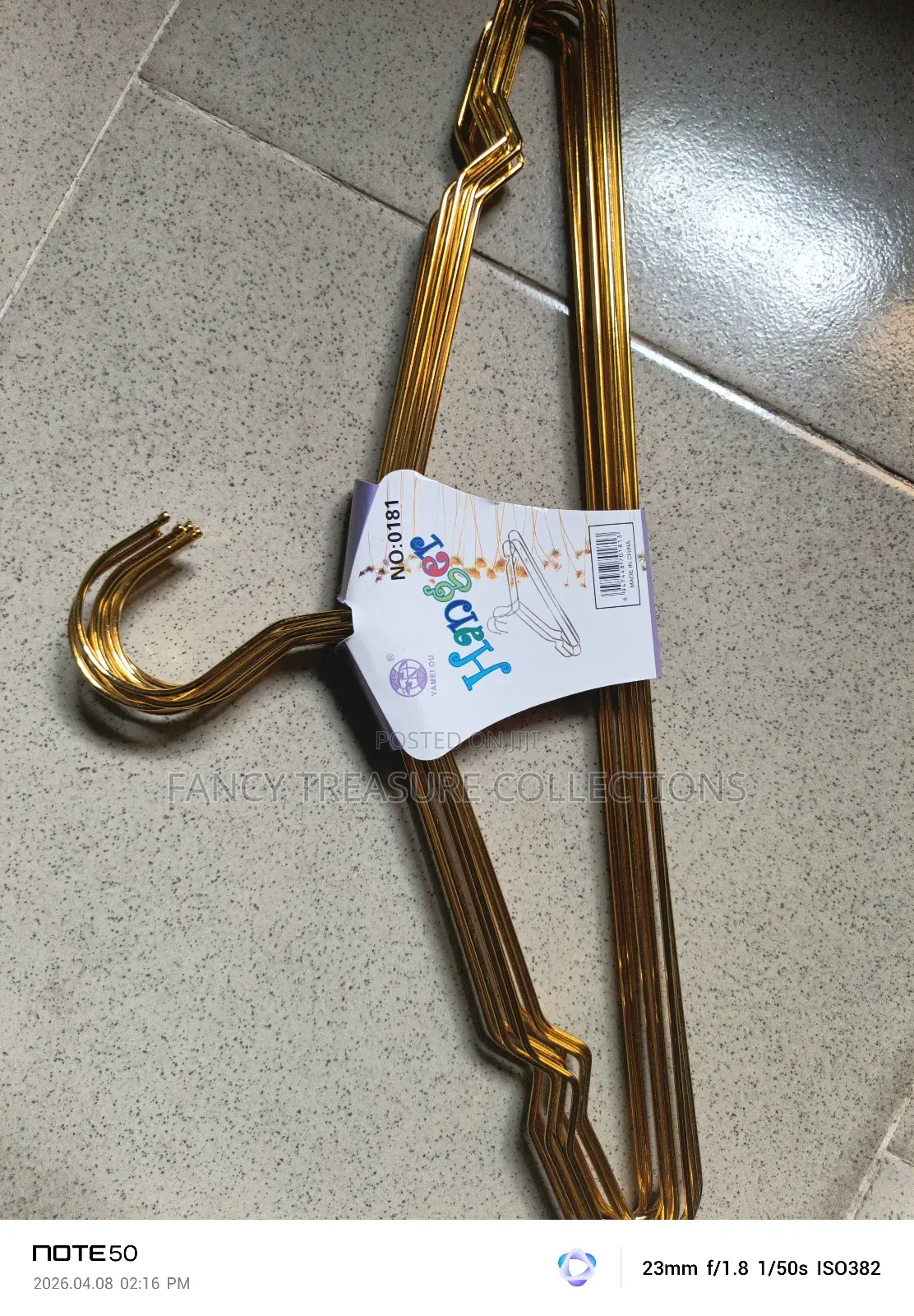 10pc Gold Hanger