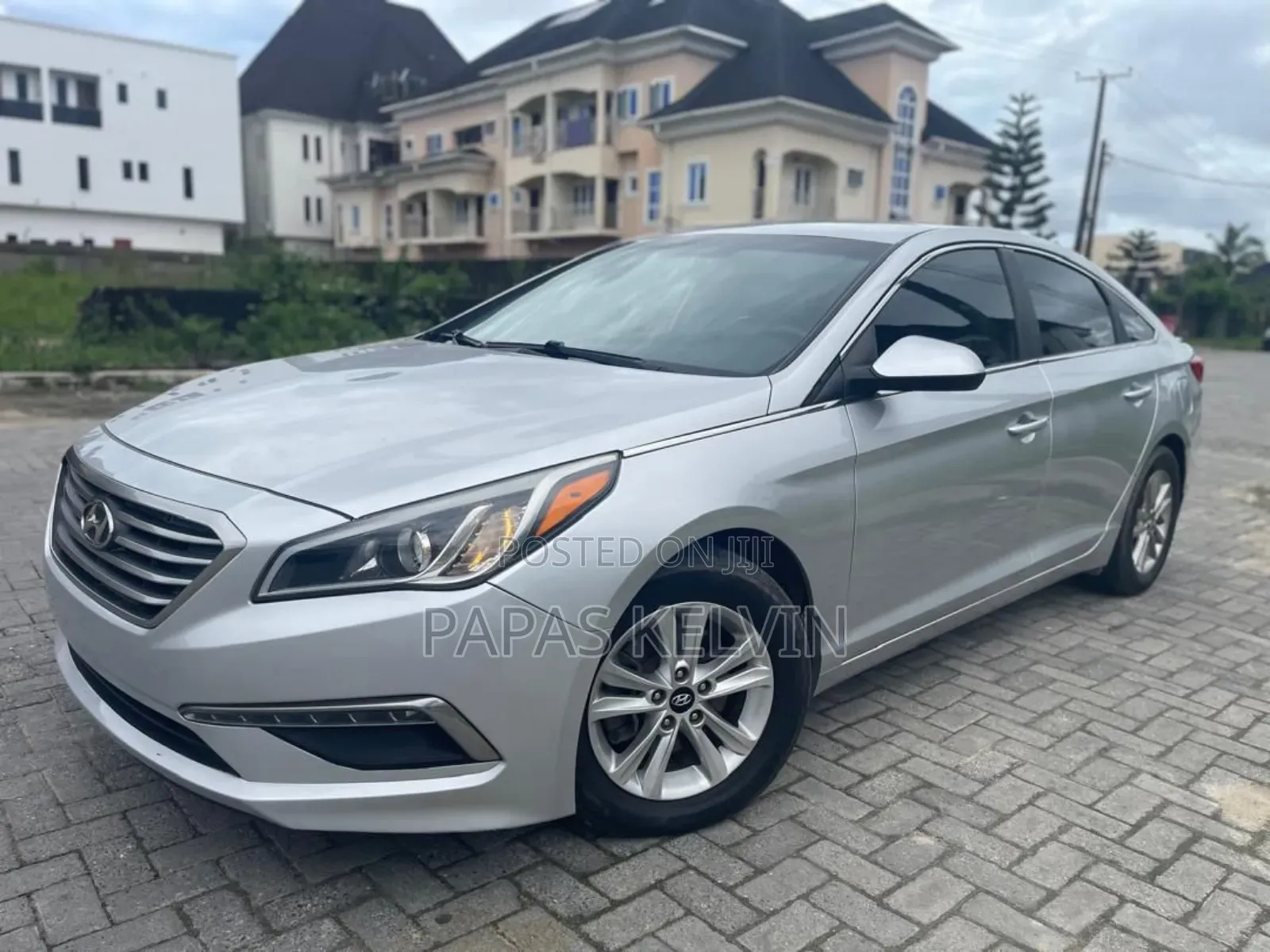 Hyundai Sonata Base Sedan FWD (2.4L 4cyl 6A) 2016 Silver