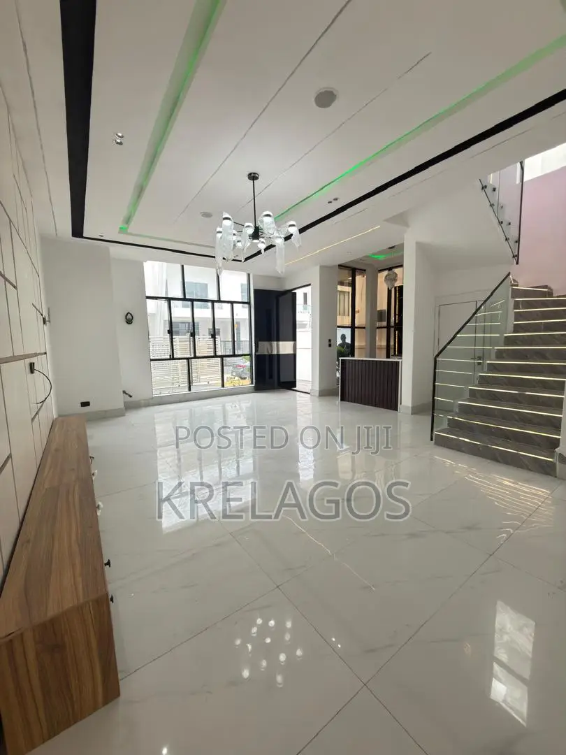 4bdrm Duplex in Ajah for sale