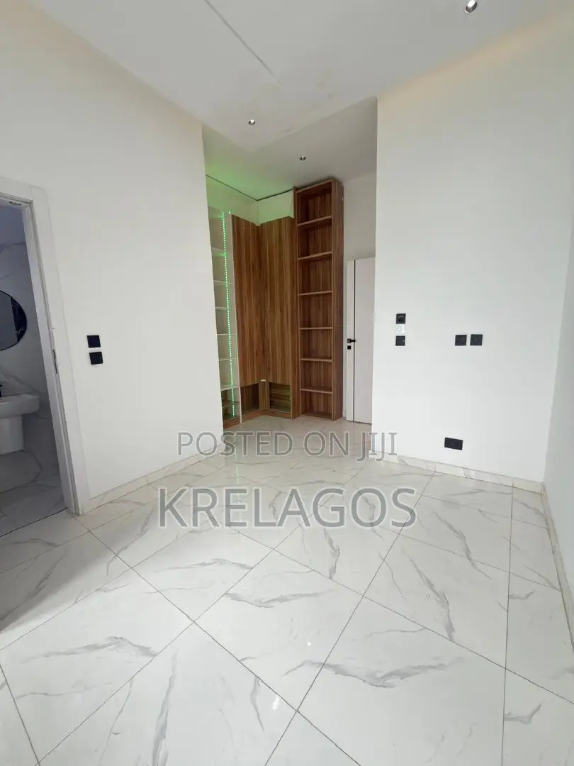 4bdrm Duplex in Ajah for sale