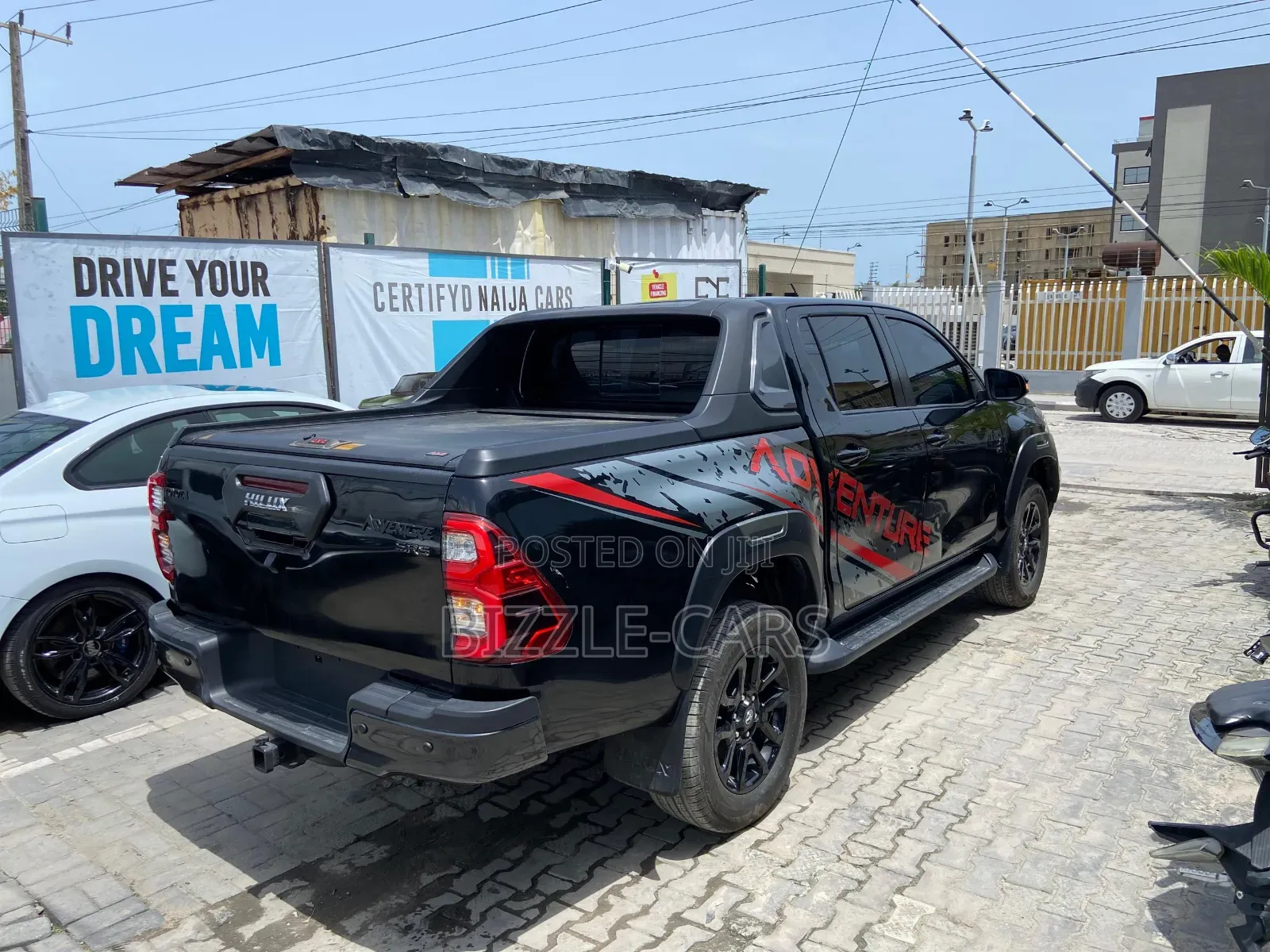 Toyota Hilux 2024 Black