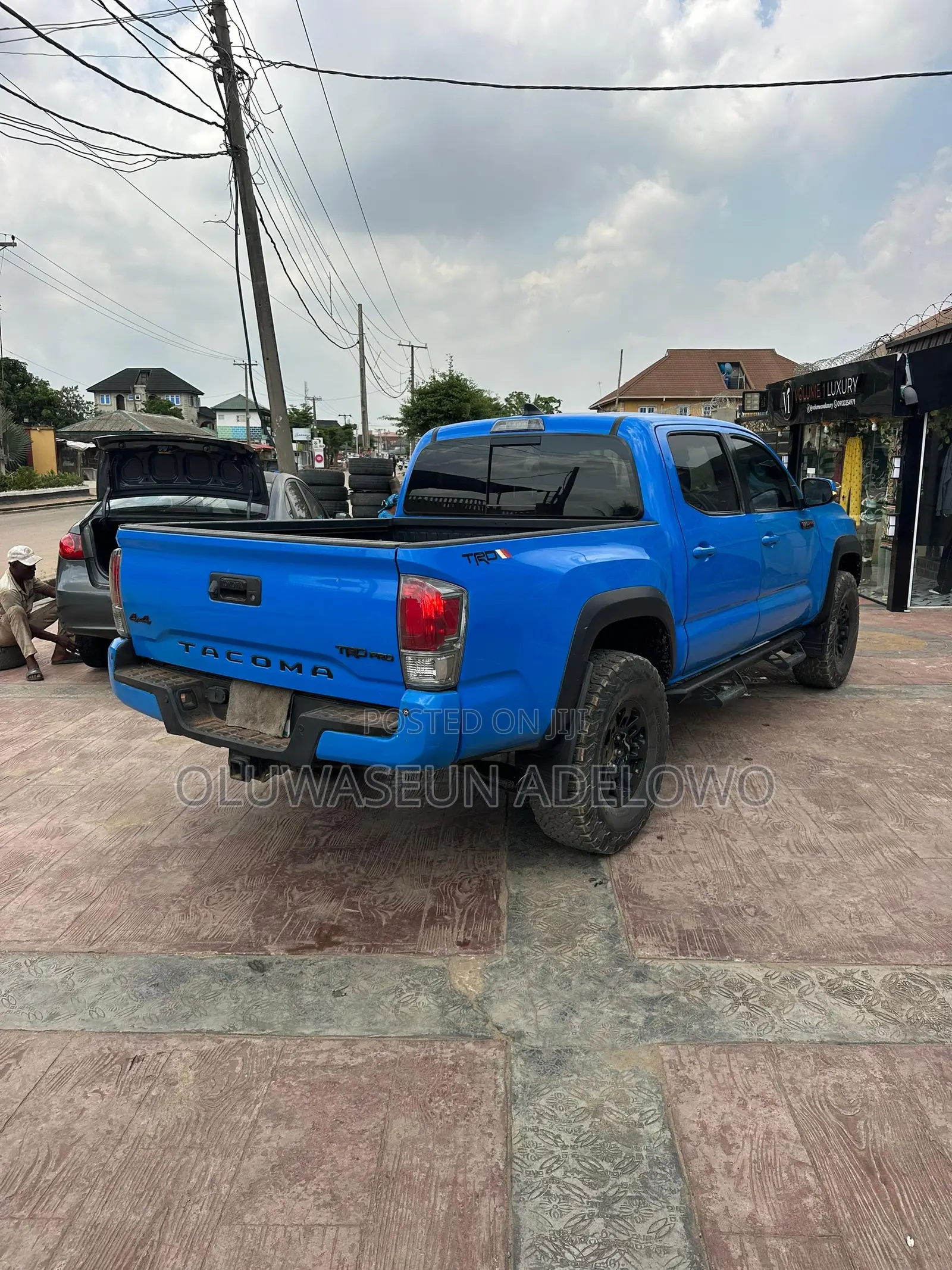 Toyota Tacoma Limited 2019 Blue