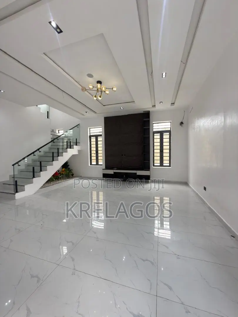 4bdrm Duplex in Ajah for sale