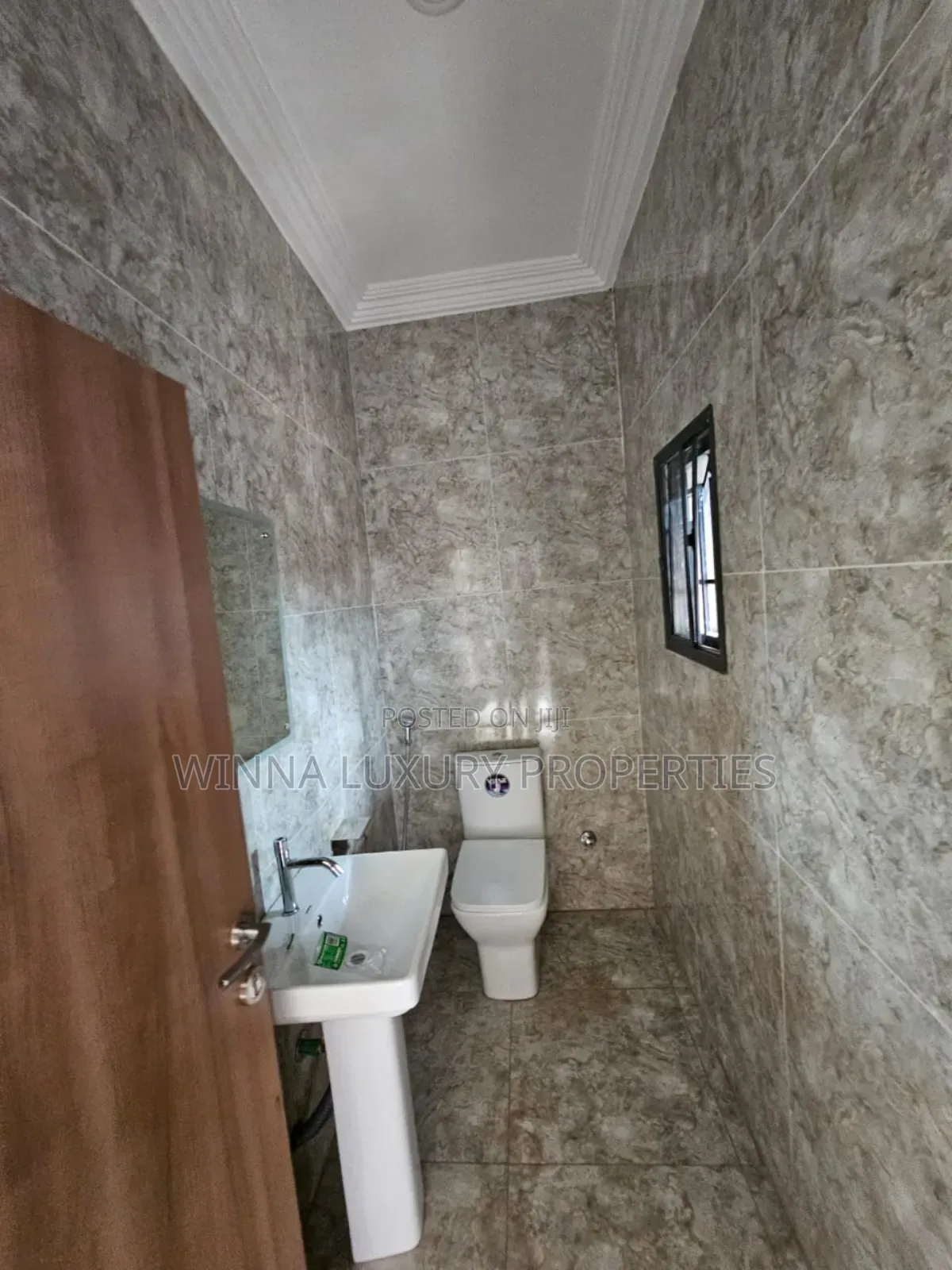 4bdrm Duplex in Back Of Dunamis, Lugbe District for rent