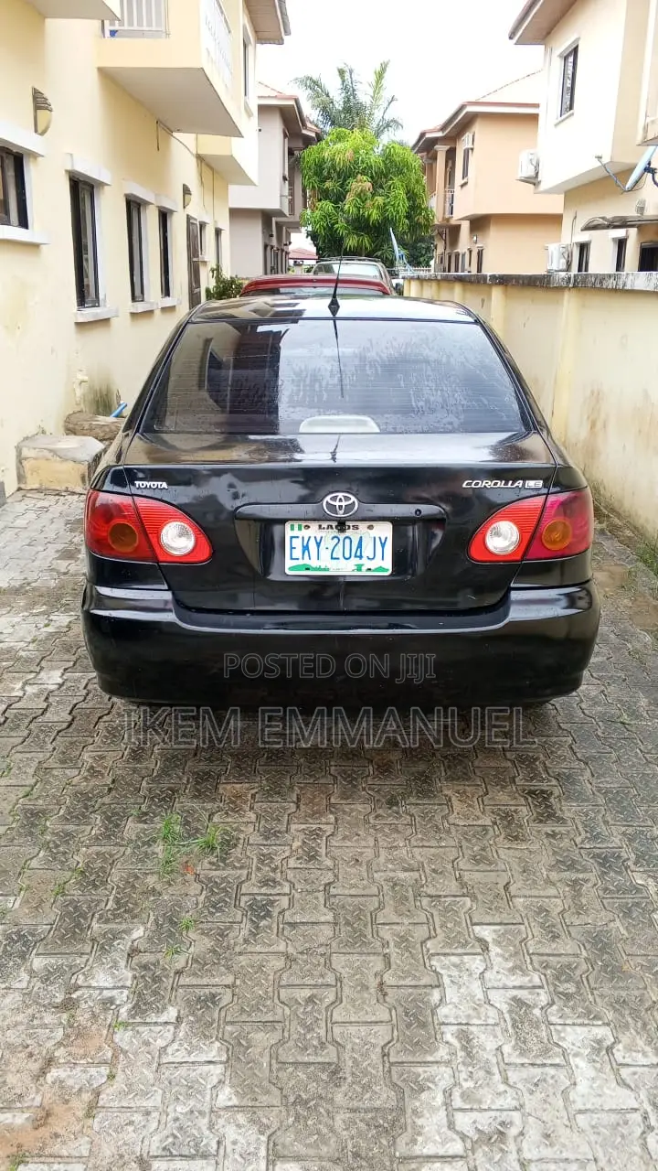 Toyota Corolla 2004 Black