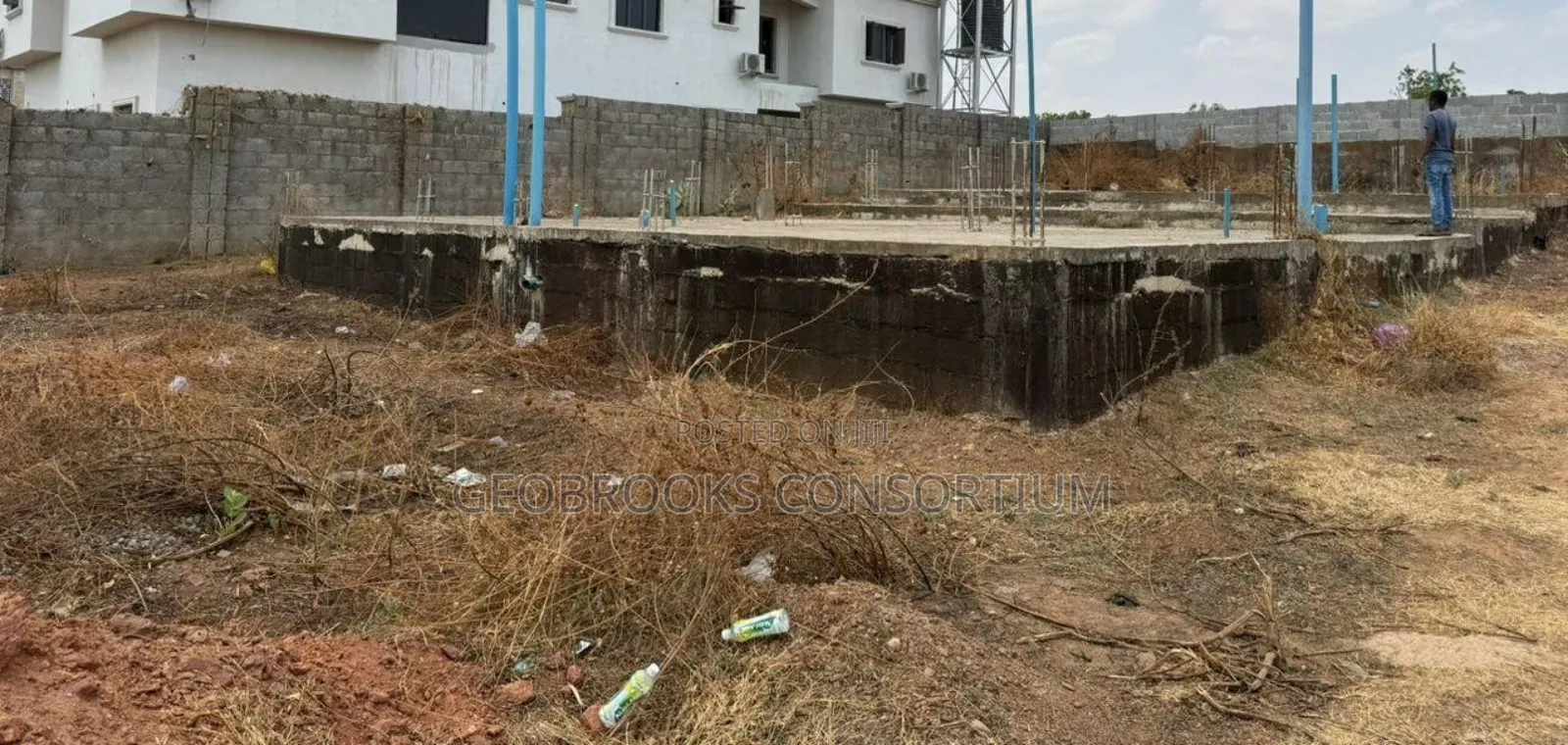 750sqm Dry Land With A Fresh Foundation For Sale At Nnpc Estate Abuja.