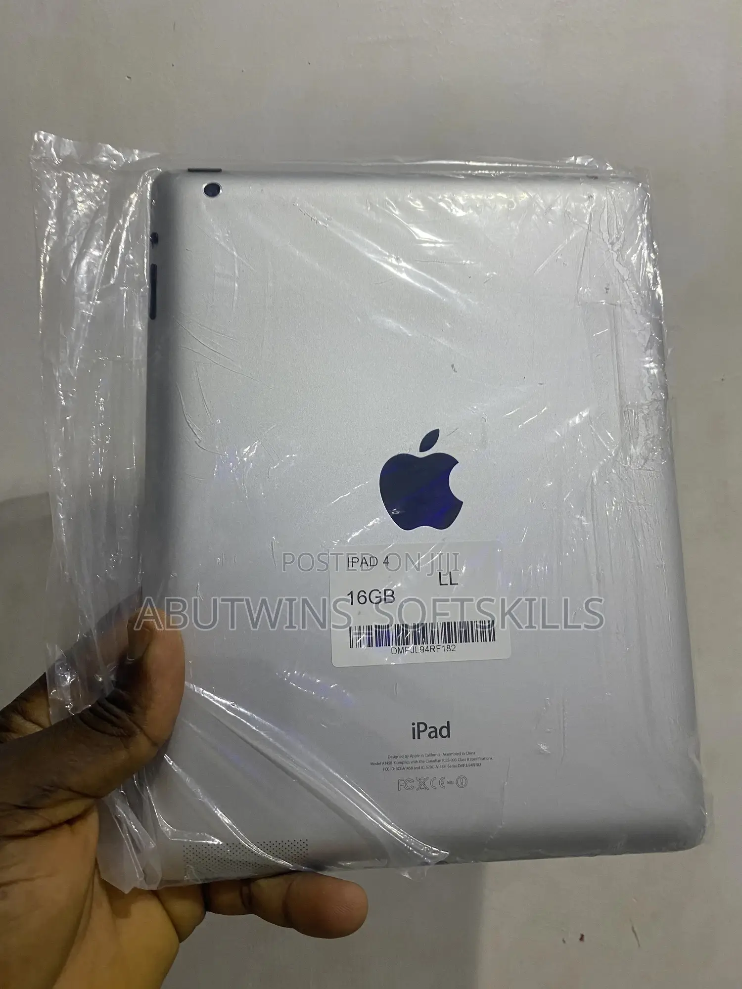 Apple iPad 4 Wi-Fi 16 GB Silver