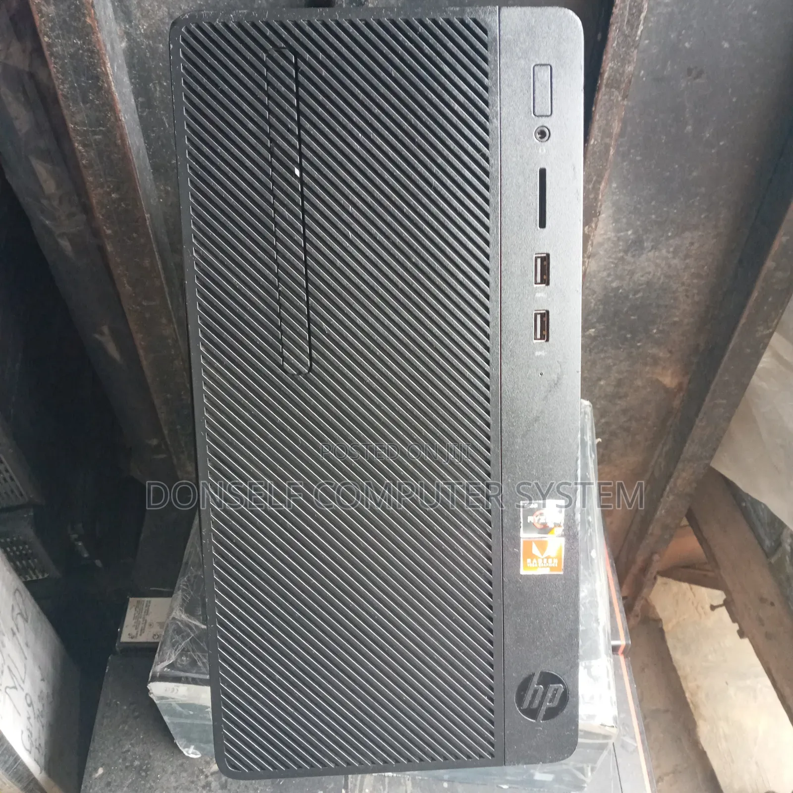 Desktop Computer HP 290 G4 4GB AMD HDD 500GB