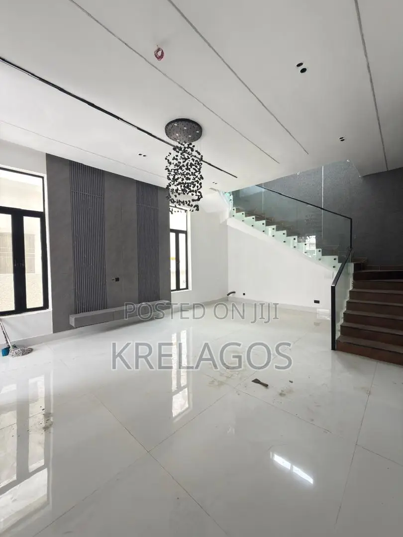 4bdrm Duplex in Ado / Ajah for sale