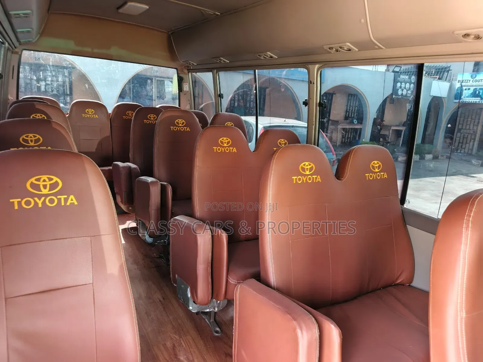 Toyota Coaster 2017 Gold