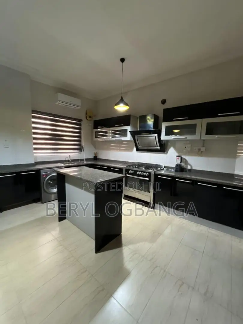Furnished 4bdrm Duplex in Ikate for rent