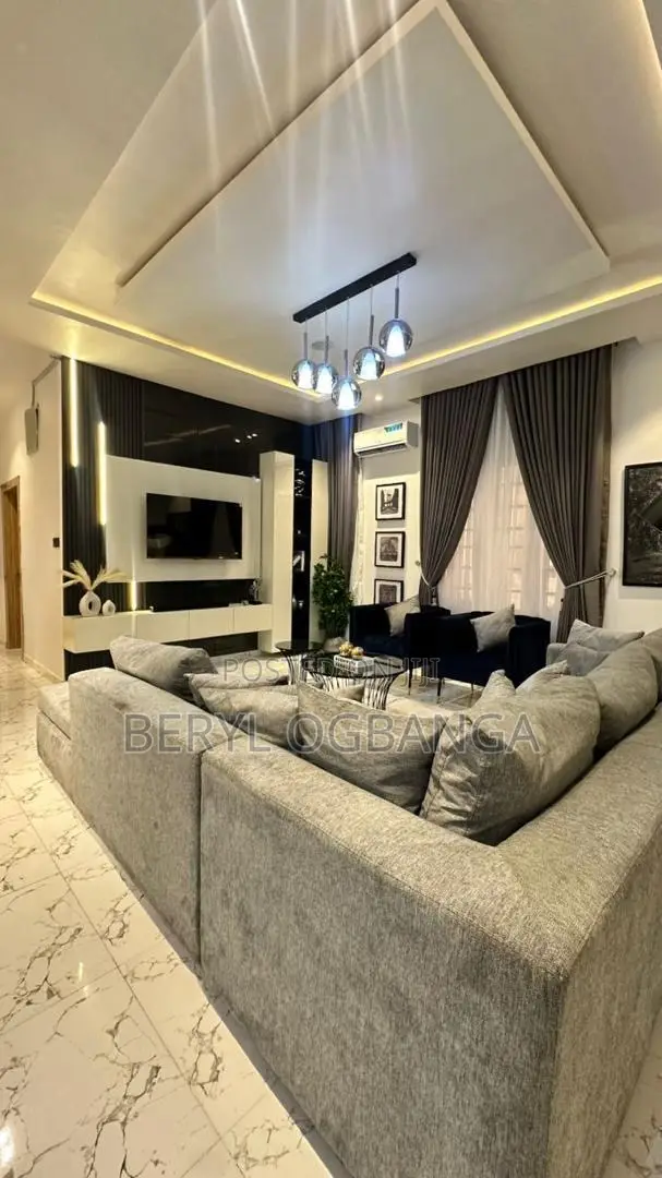 2bdrm Apartment in Lekki Phase 1 for sale