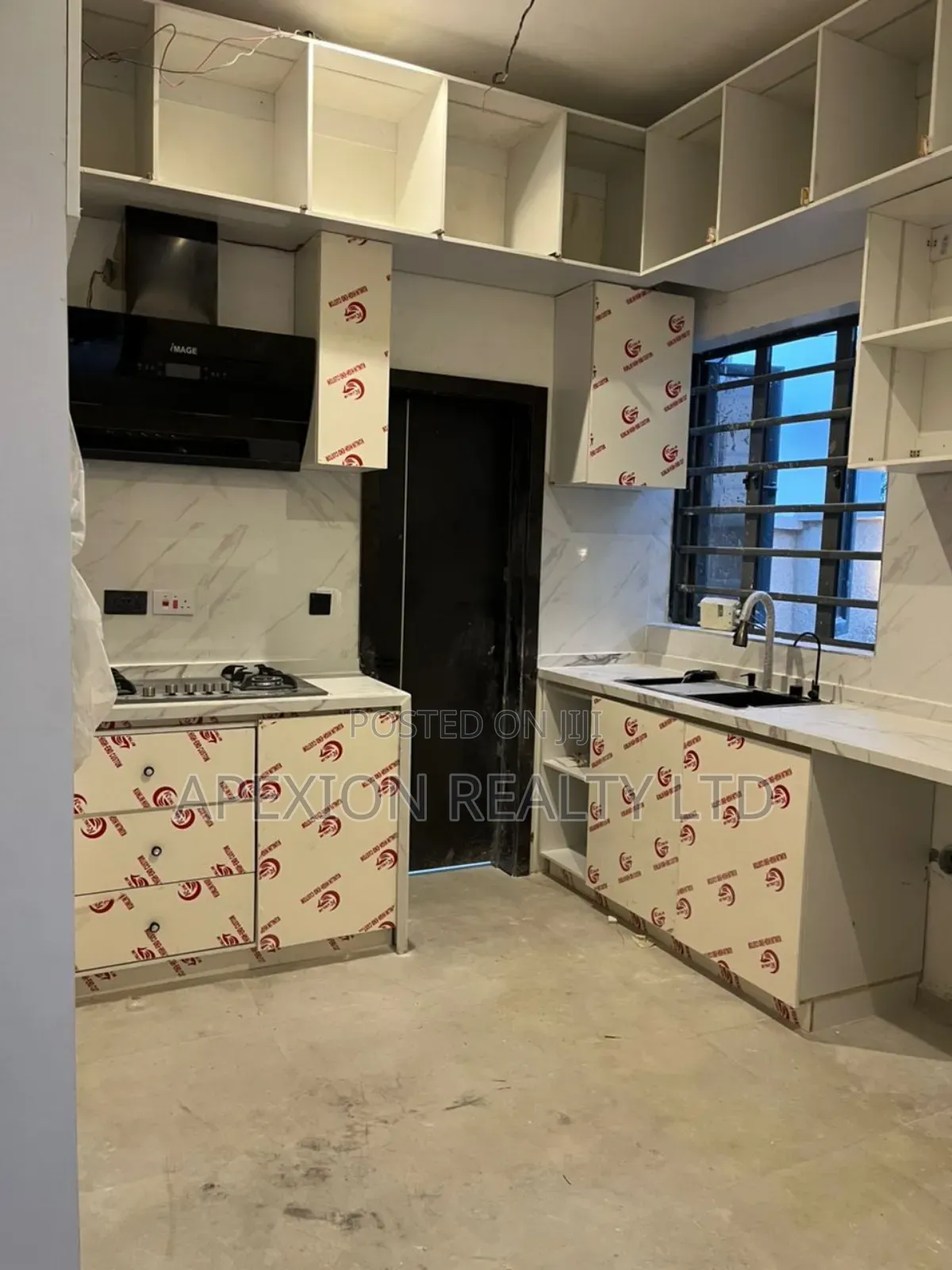 4bdrm Duplex in Spring Valley Estate, Sangotedo for sale