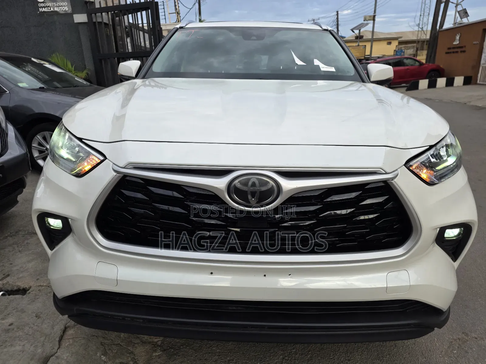 Toyota Highlander XLE AWD 2020 White