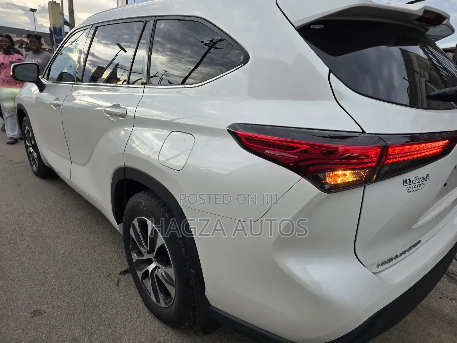 Toyota Highlander XLE AWD 2020 White