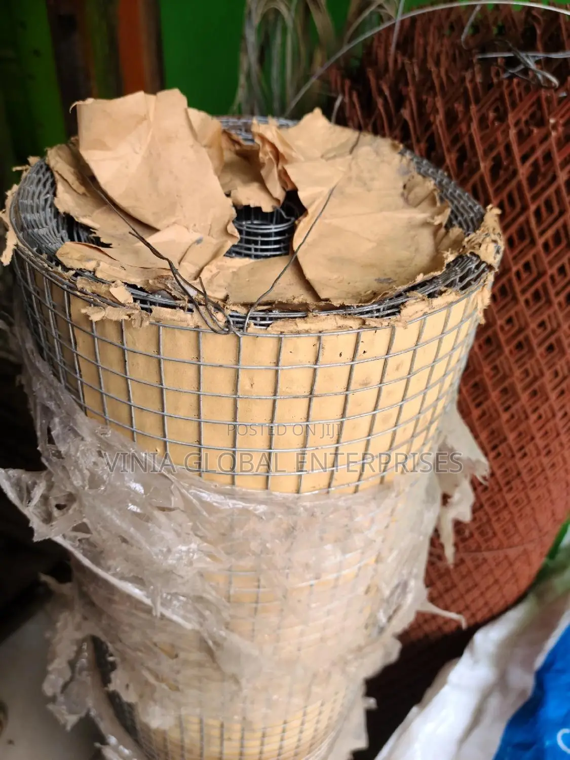 1⁄2in by 1⁄2in Wire Mesh. (Rabbit Net)