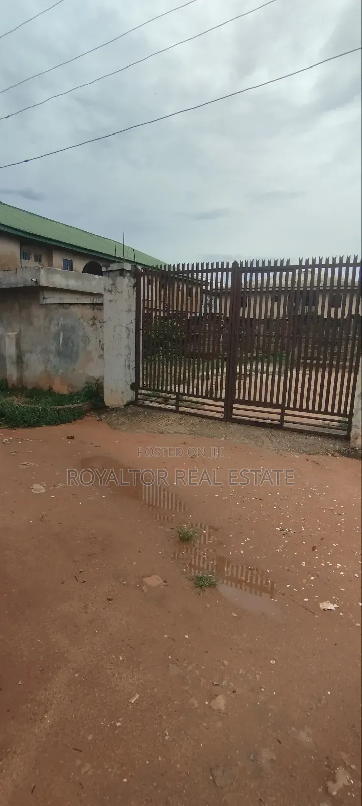 Land for Sale- 100/100ft at Limit Road