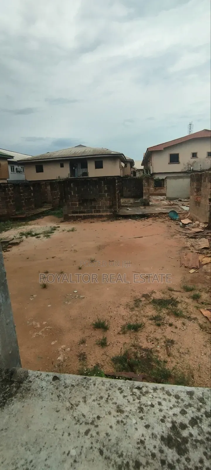 Land for Sale- 100/100ft at Limit Road