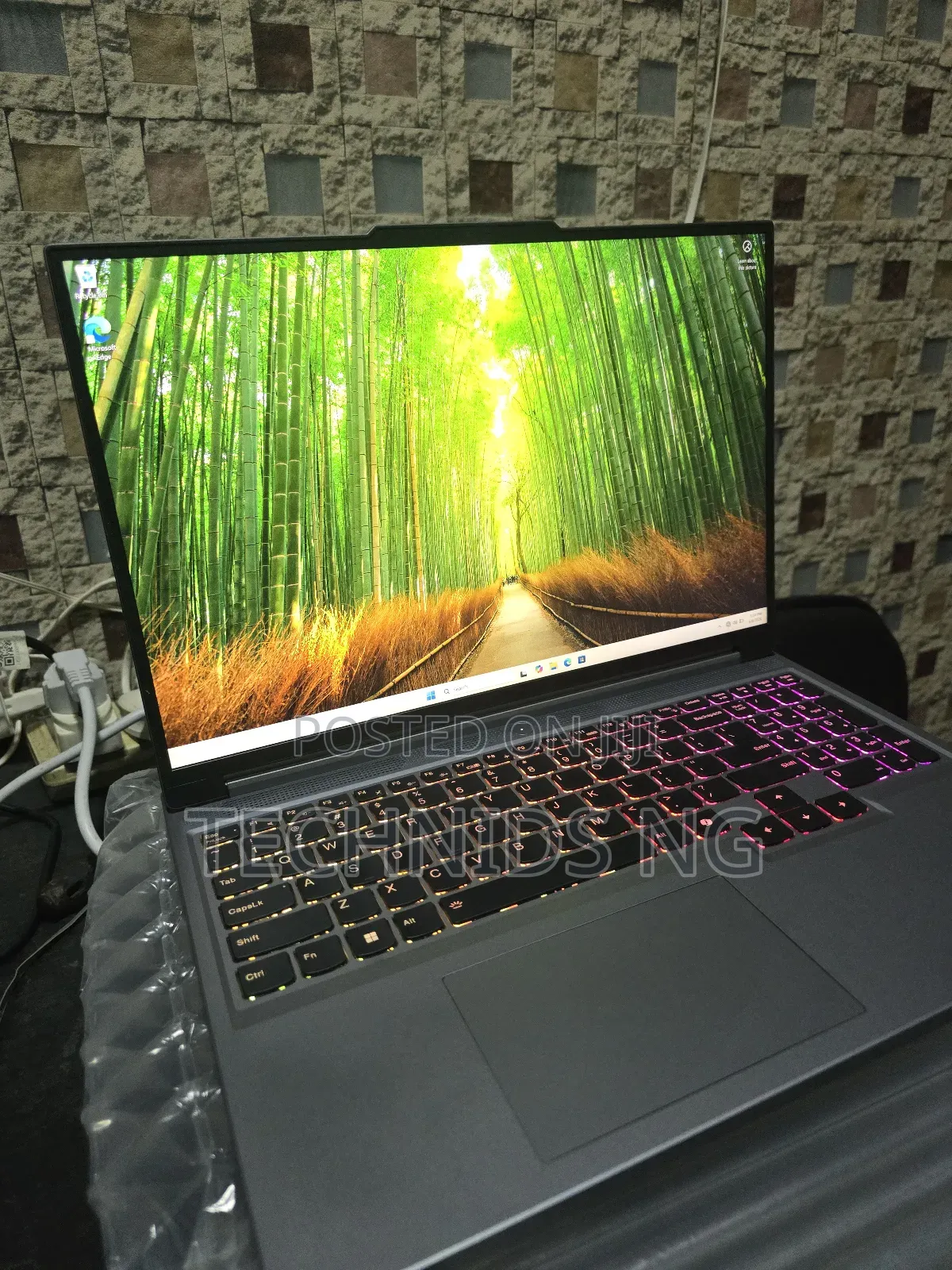 Laptop Lenovo Legion Slim 5 16GB AMD Ryzen 7 SSD 1T