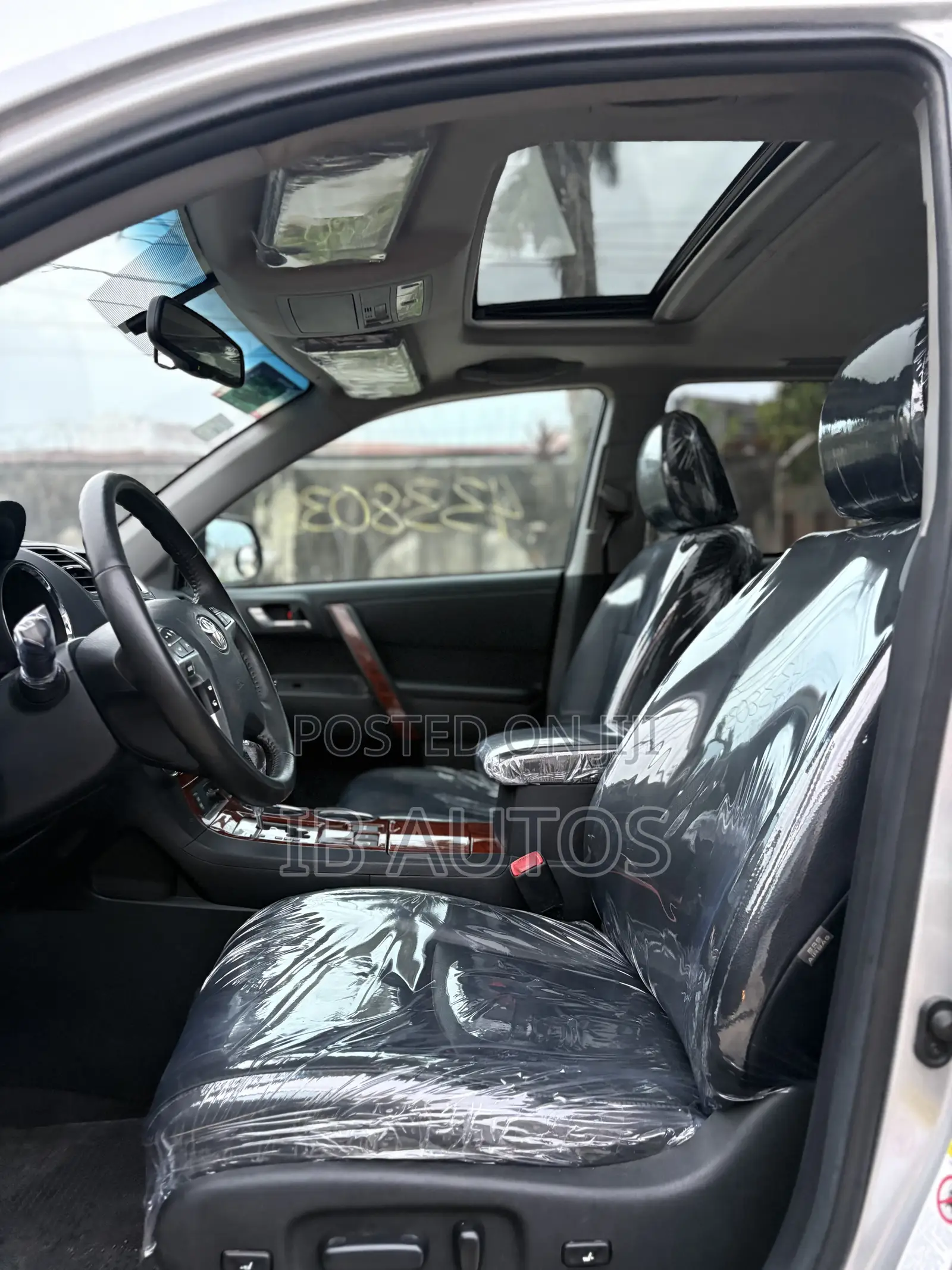 Toyota Highlander Limited 4dr SUV AWD (3.5L 6cyl 6A) 2014 Silver