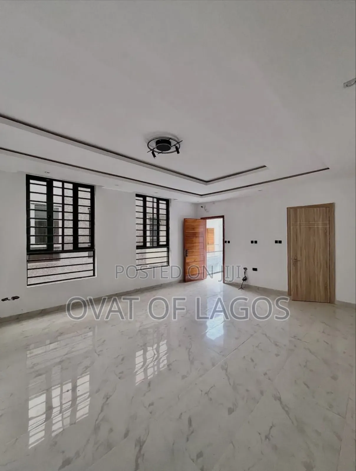 4bdrm Duplex in Lekki Phase 1 for sale