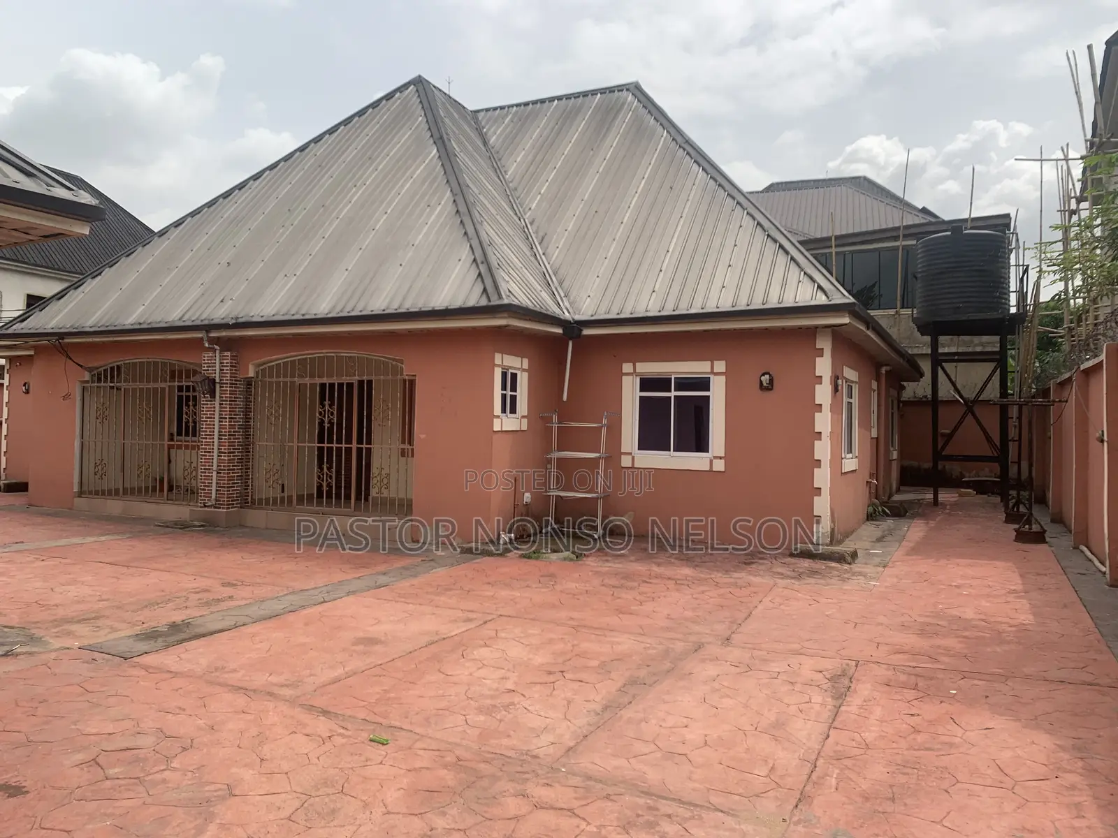 2bdrm Bungalow in New City, Owerri for sale