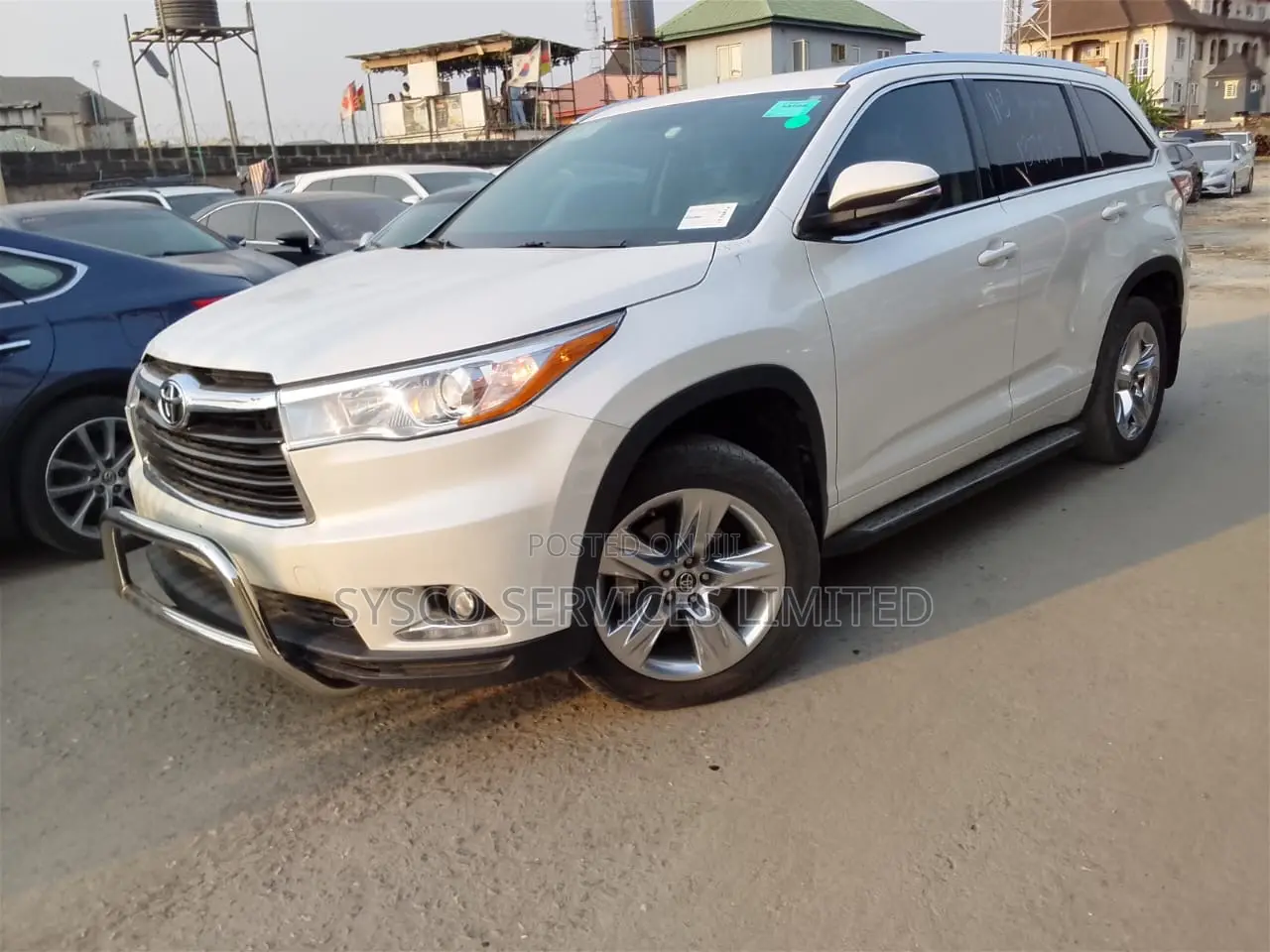 Toyota Highlander Limited V6 4x2 (3.5L 6cyl 6A) 2016 White