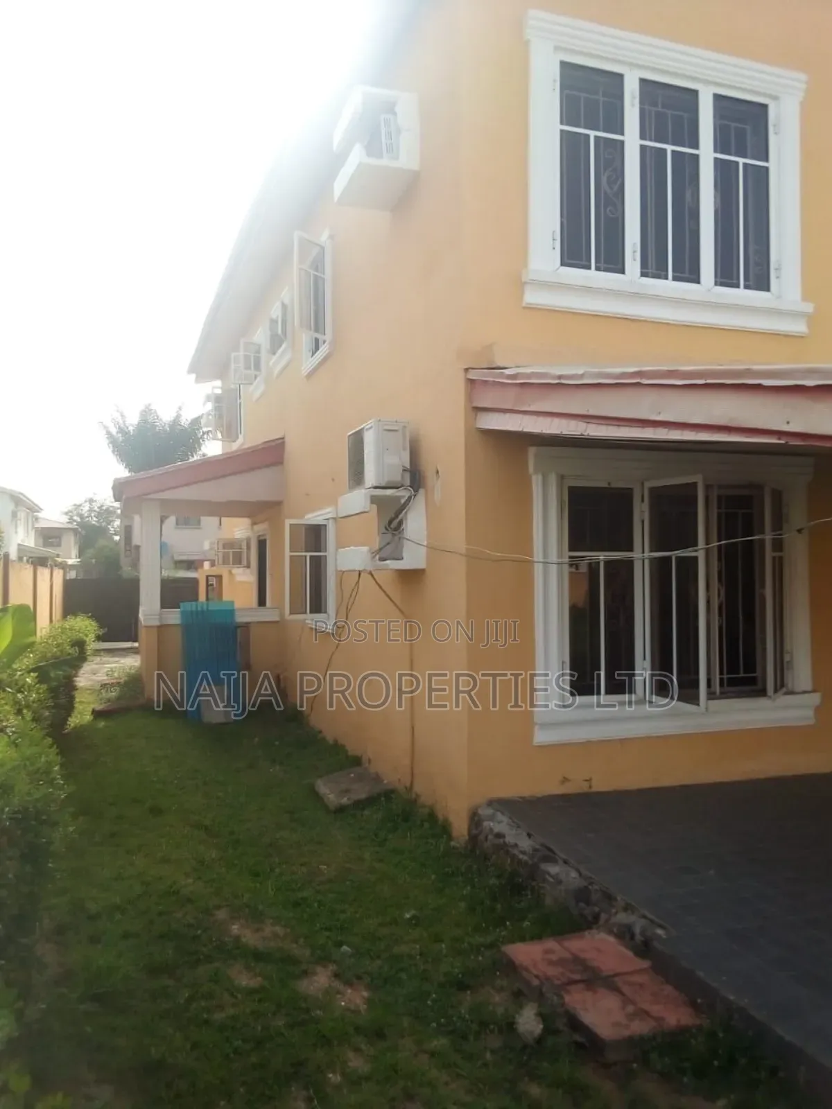 4bdrm Duplex in Vgc for rent