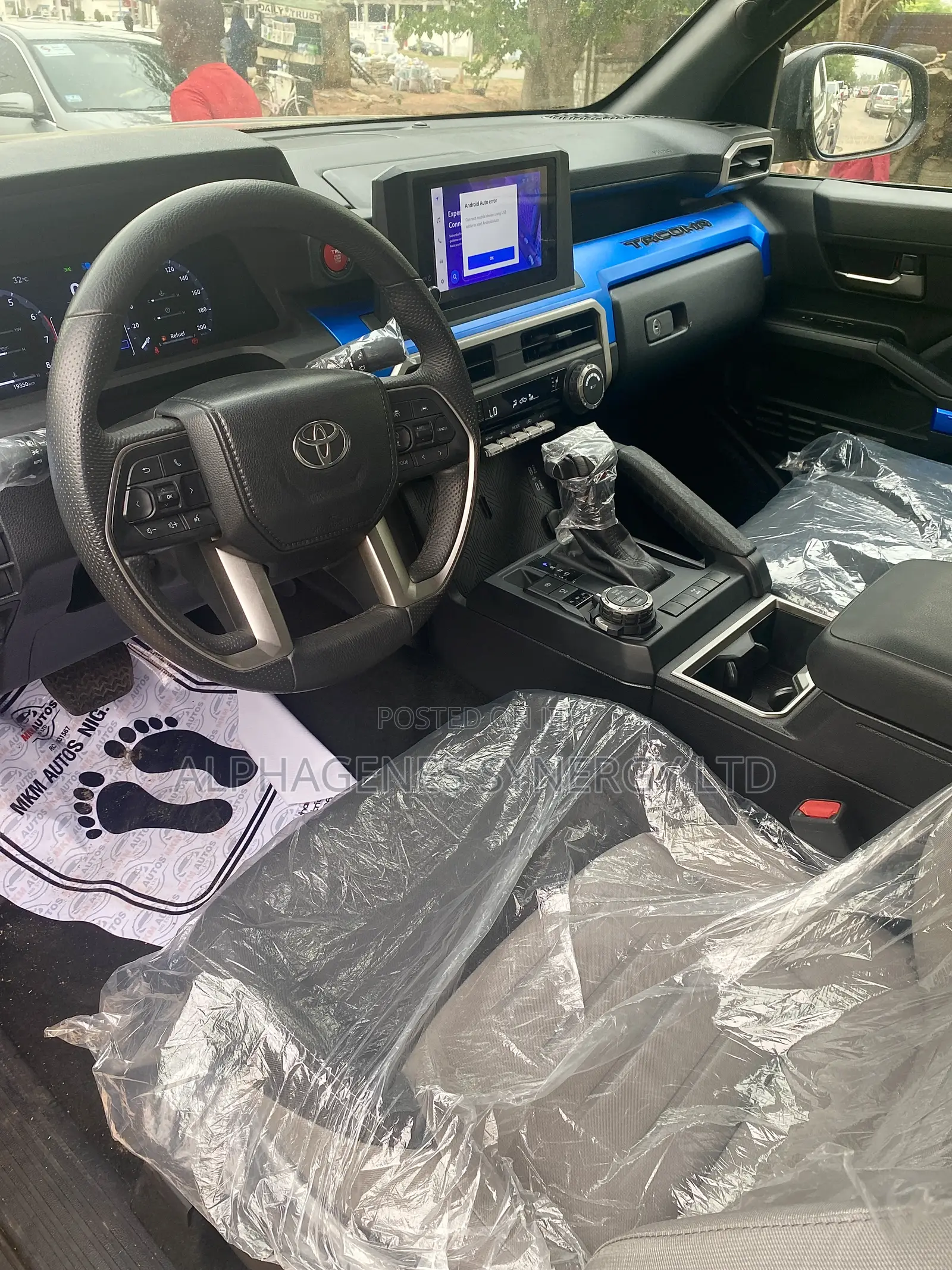 Toyota Tacoma 2024 Black