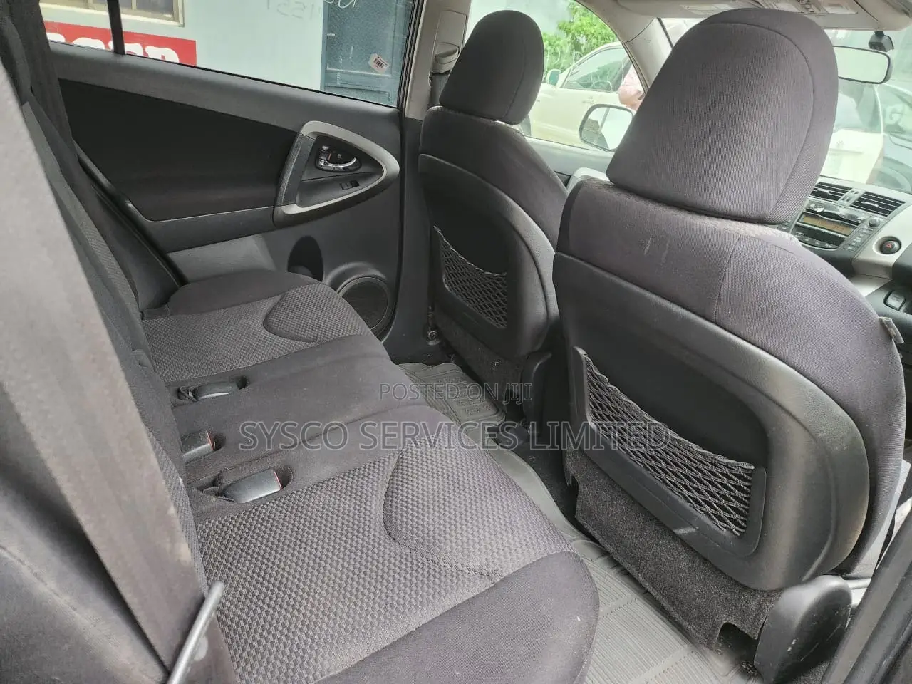 Toyota RAV4 2010 Brown