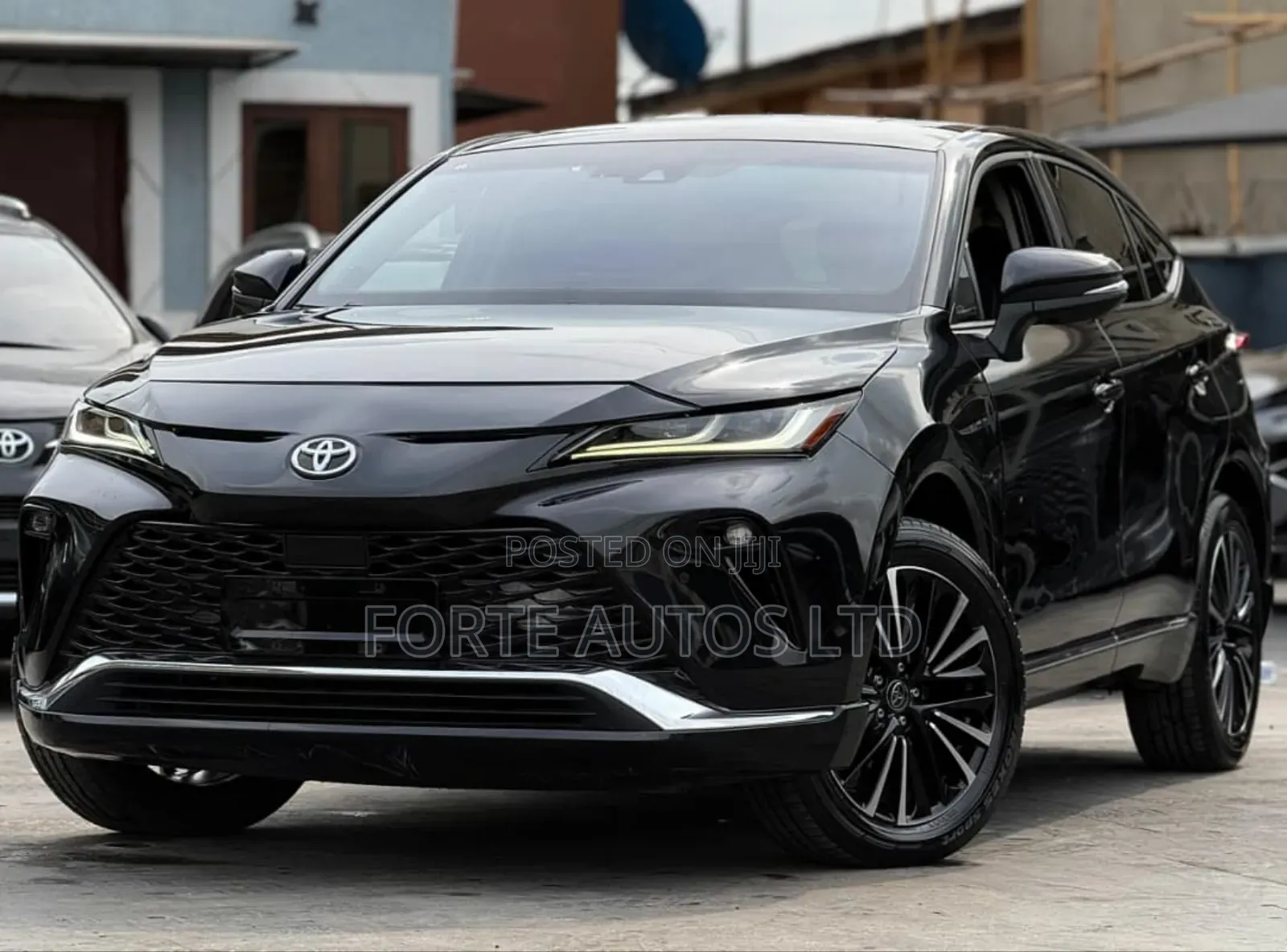 Toyota Venza Limited AWD 2024 Black