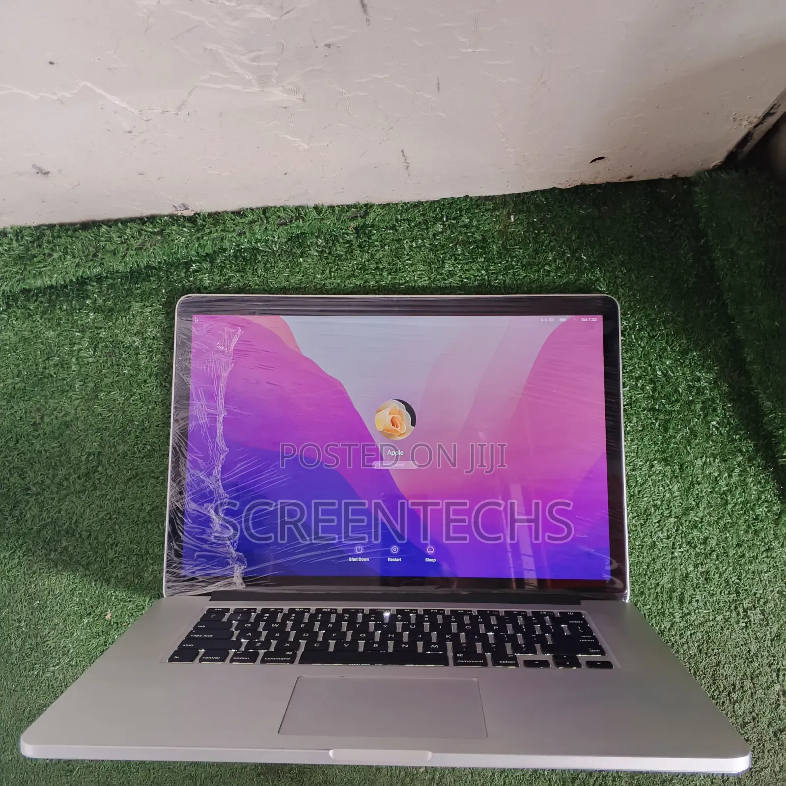 Laptop Apple MacBook Pro 2015 16GB Intel Core i7 SSD 256GB