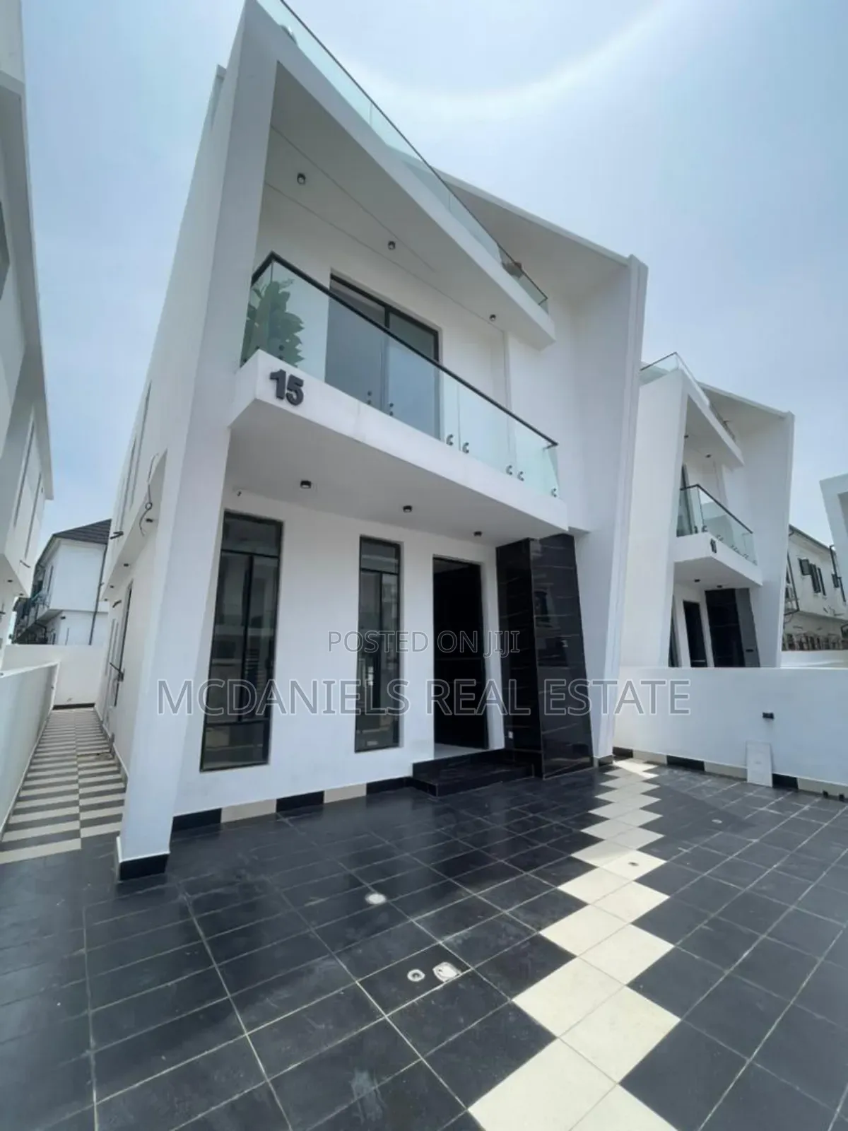4bdrm Duplex in Orchid Lekki Lagos for sale