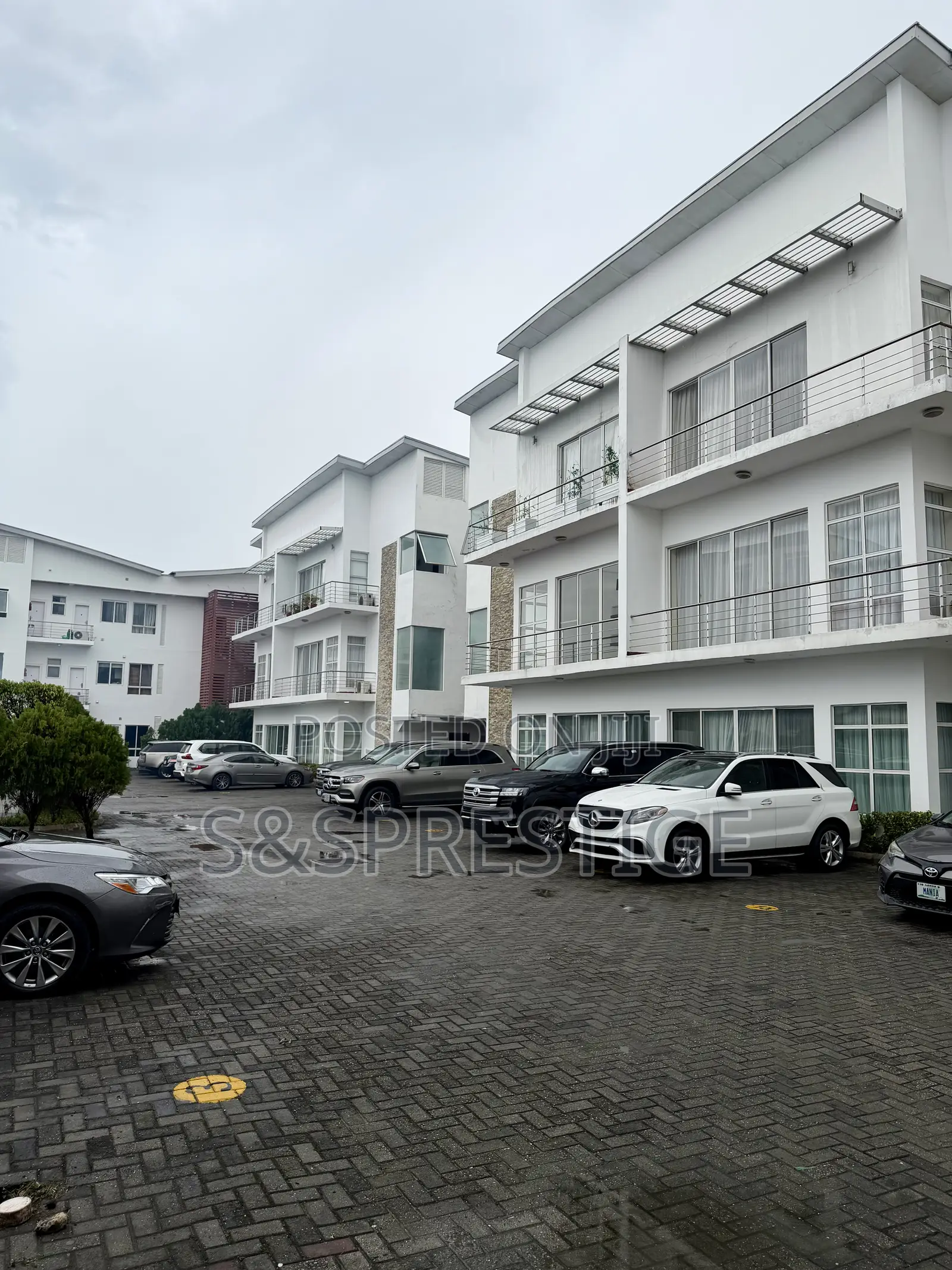Furnished 3bdrm Apartment in Ikoyi for rent
