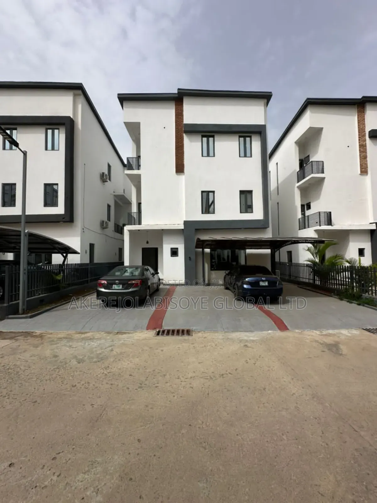 5bdrm Duplex in Kado Abuja for sale
