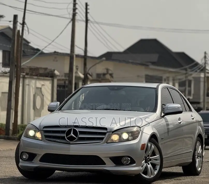 Mercedes-Benz C300 2008 Silver