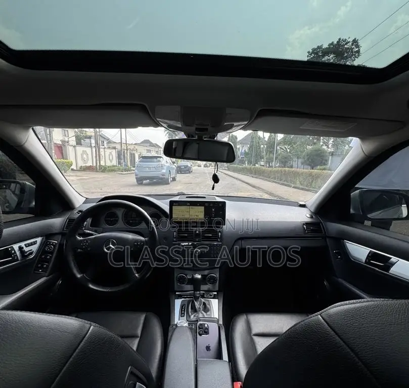 Mercedes-Benz C300 2008 Silver